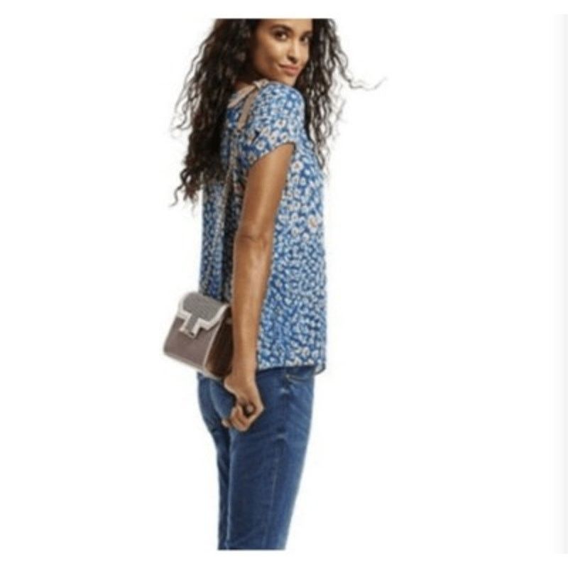 Other CABI Floral Crossover Button Back Top Blue Yellow Womens XS Size XS / US 0-2 / IT 36-38 - 7 Thumbnail