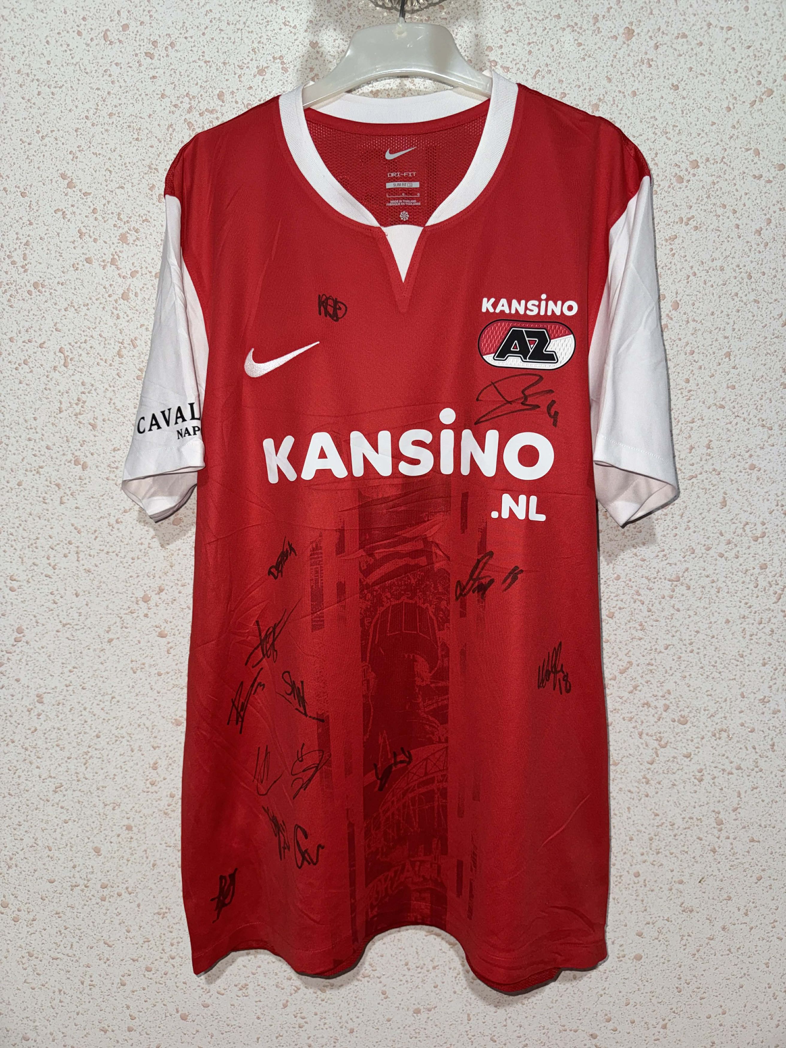 Nike Az Alkmaar 2023/24 Home Shirt Signed Nike Size US L / EU 52-54 / 3 - 1 Thumbnail