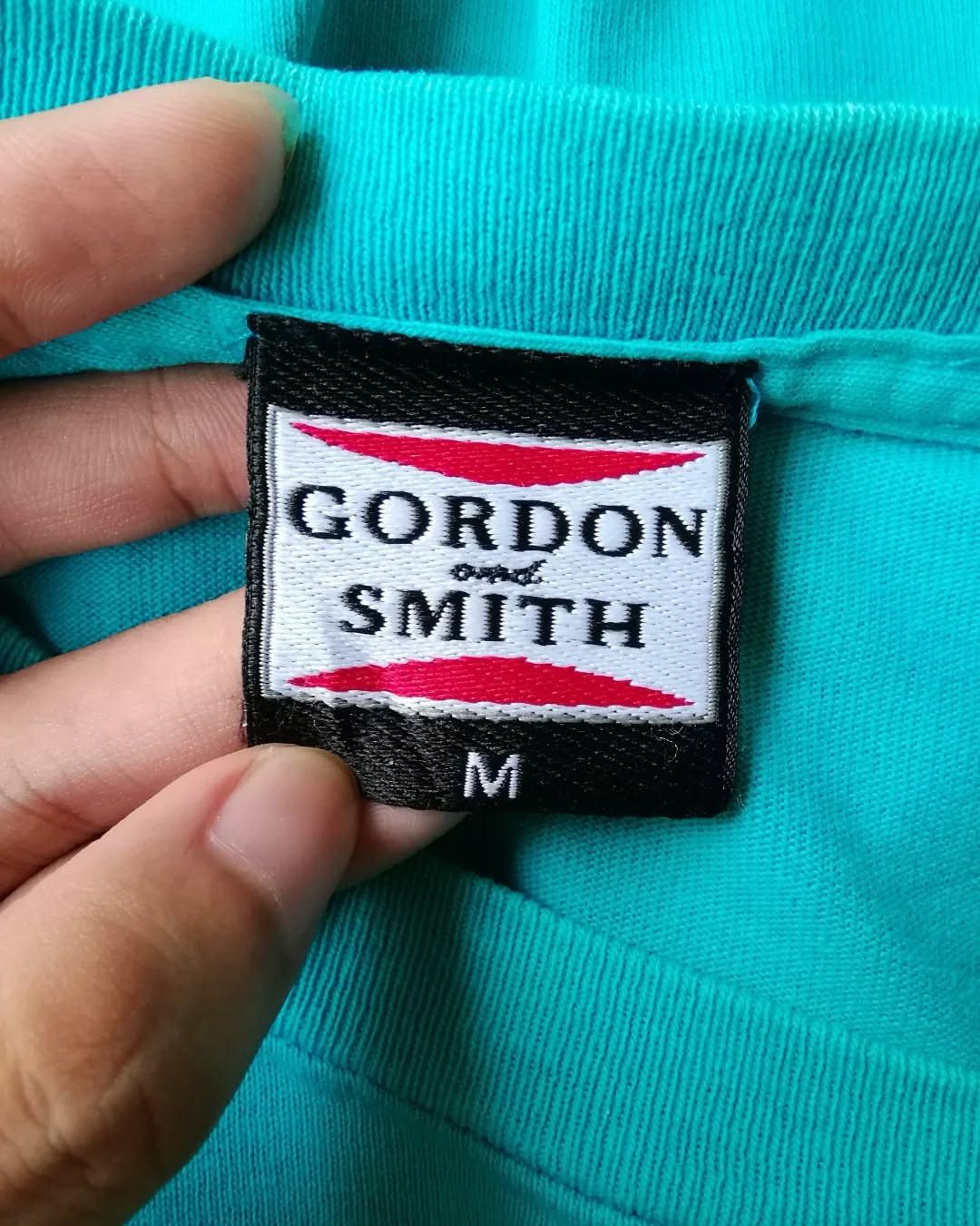 Vintage Vintage Gordon and Smith Blue Skateboards Surf Tees Size US M / EU 48-50 / 2 - 4 Thumbnail