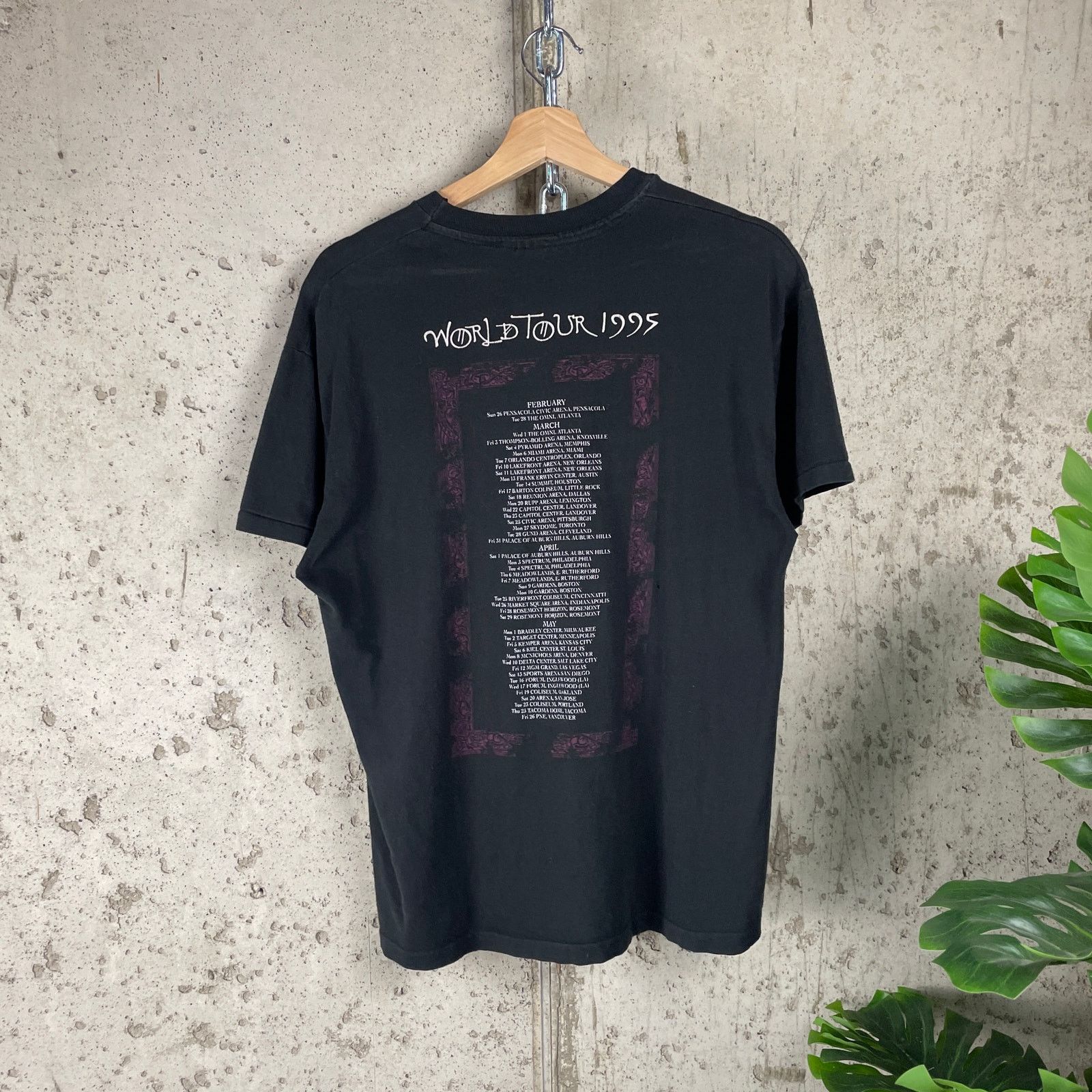 Hanes Jimmy Page 1995 Robert Plant World Tour Merch Large Shirt Size US L / EU 52-54 / 3 - 4 Thumbnail