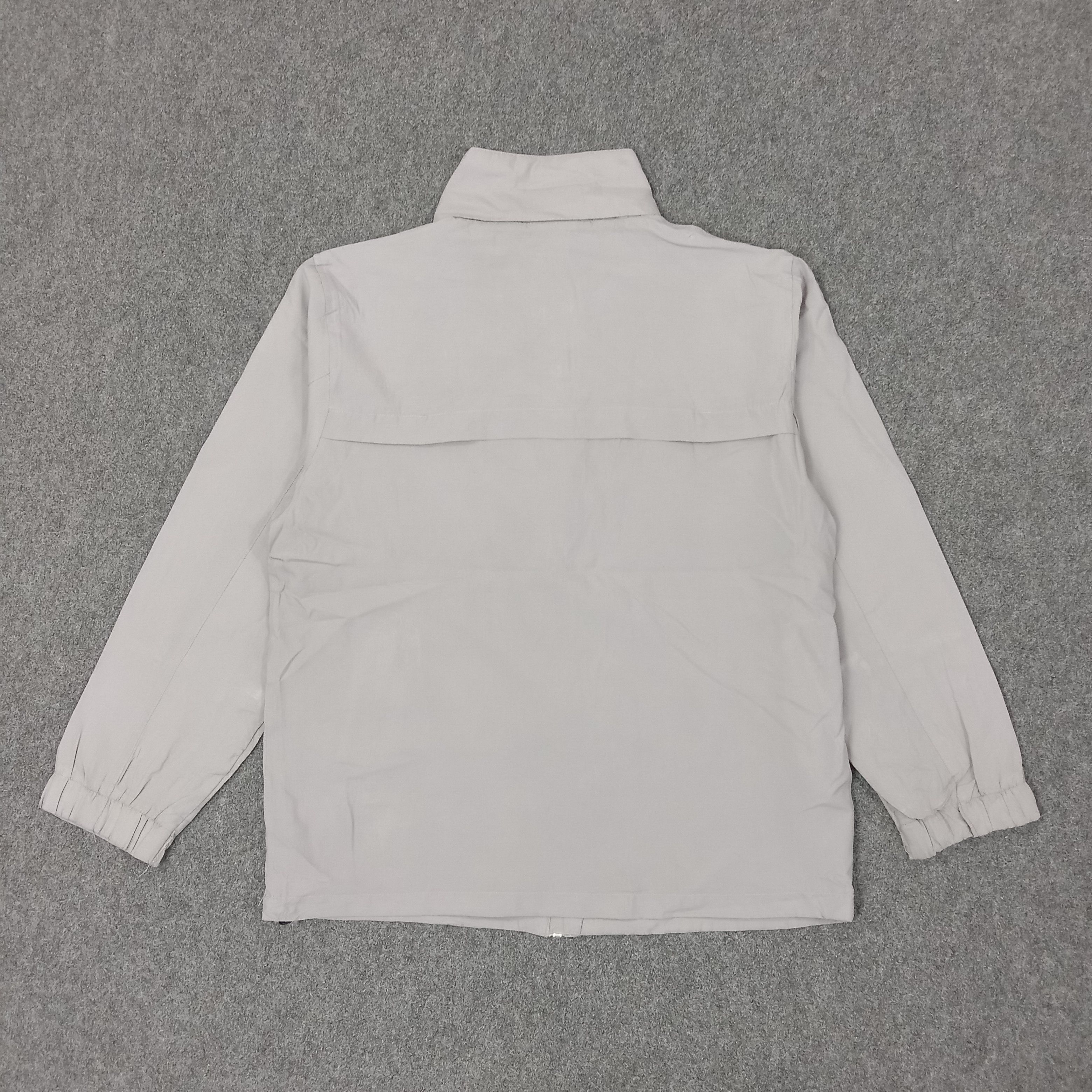 Nike Sport Style Windbreaker Jacket C246N11