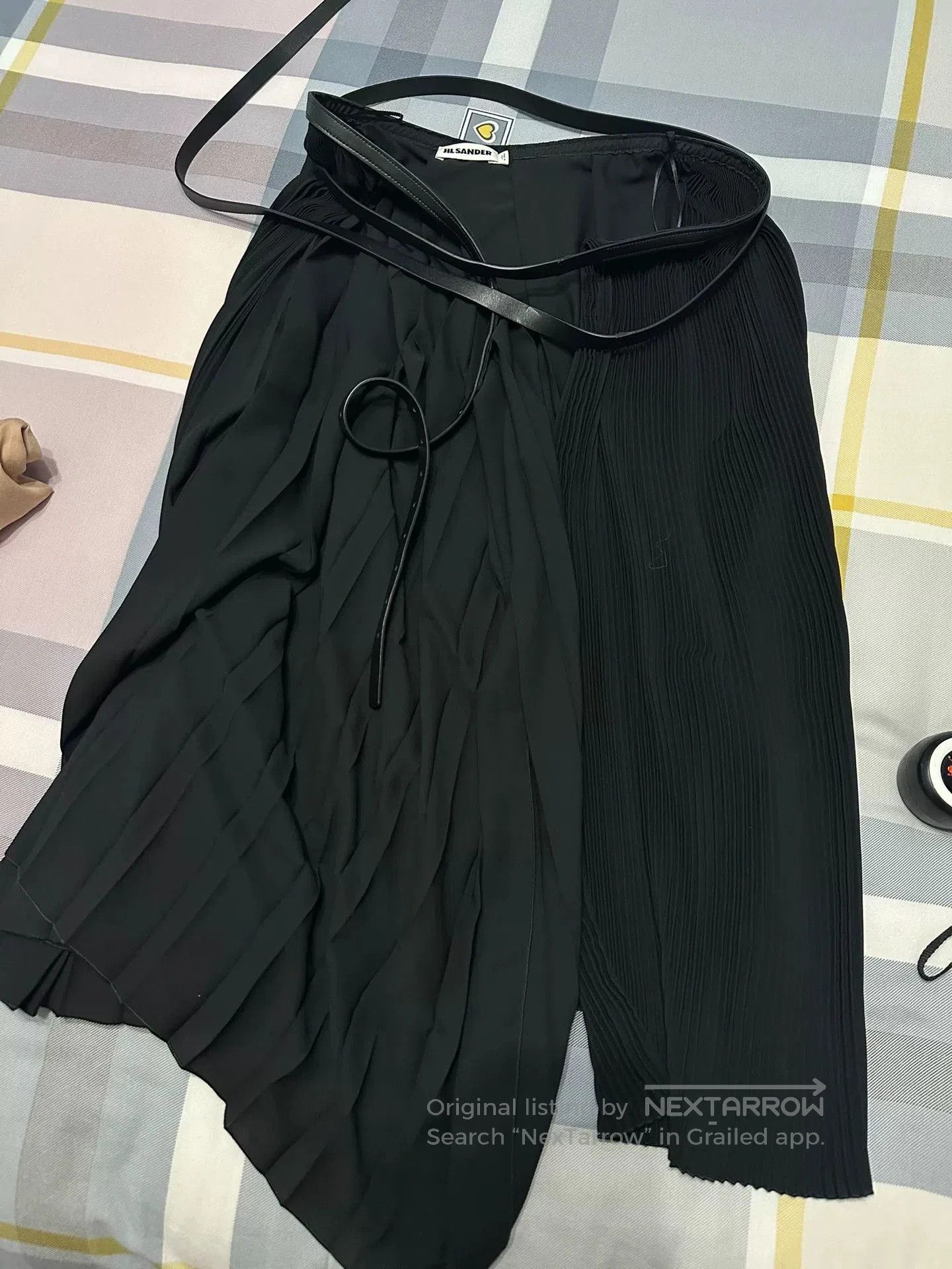 Jil Sander Jil Sander Stylish Pleated Skirt. Size 35" - 2 Thumbnail