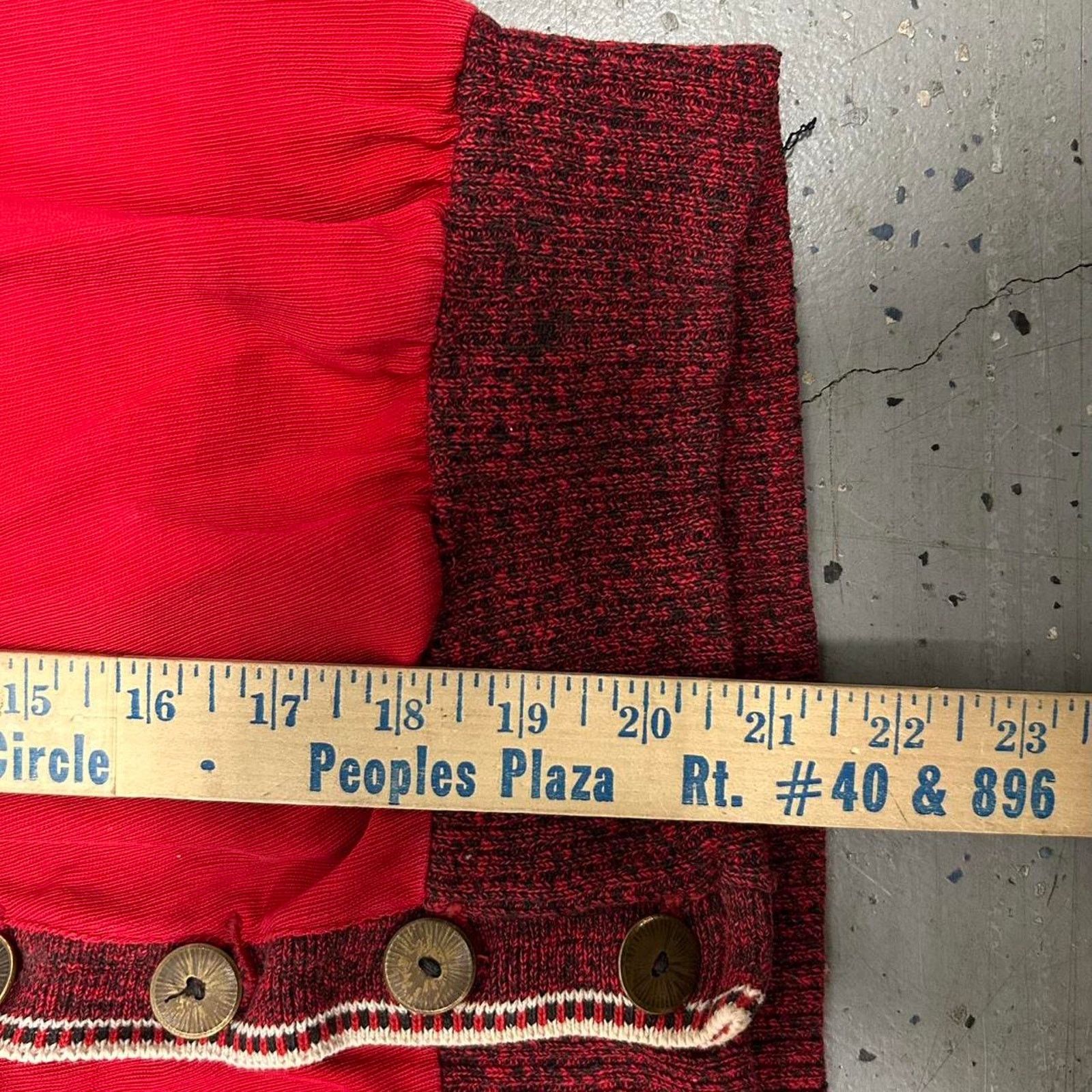 Other VTG 50s Distress/Thrash Red/burgundy buck skein cardigan Size US L / EU 52-54 / 3 - 7 Thumbnail