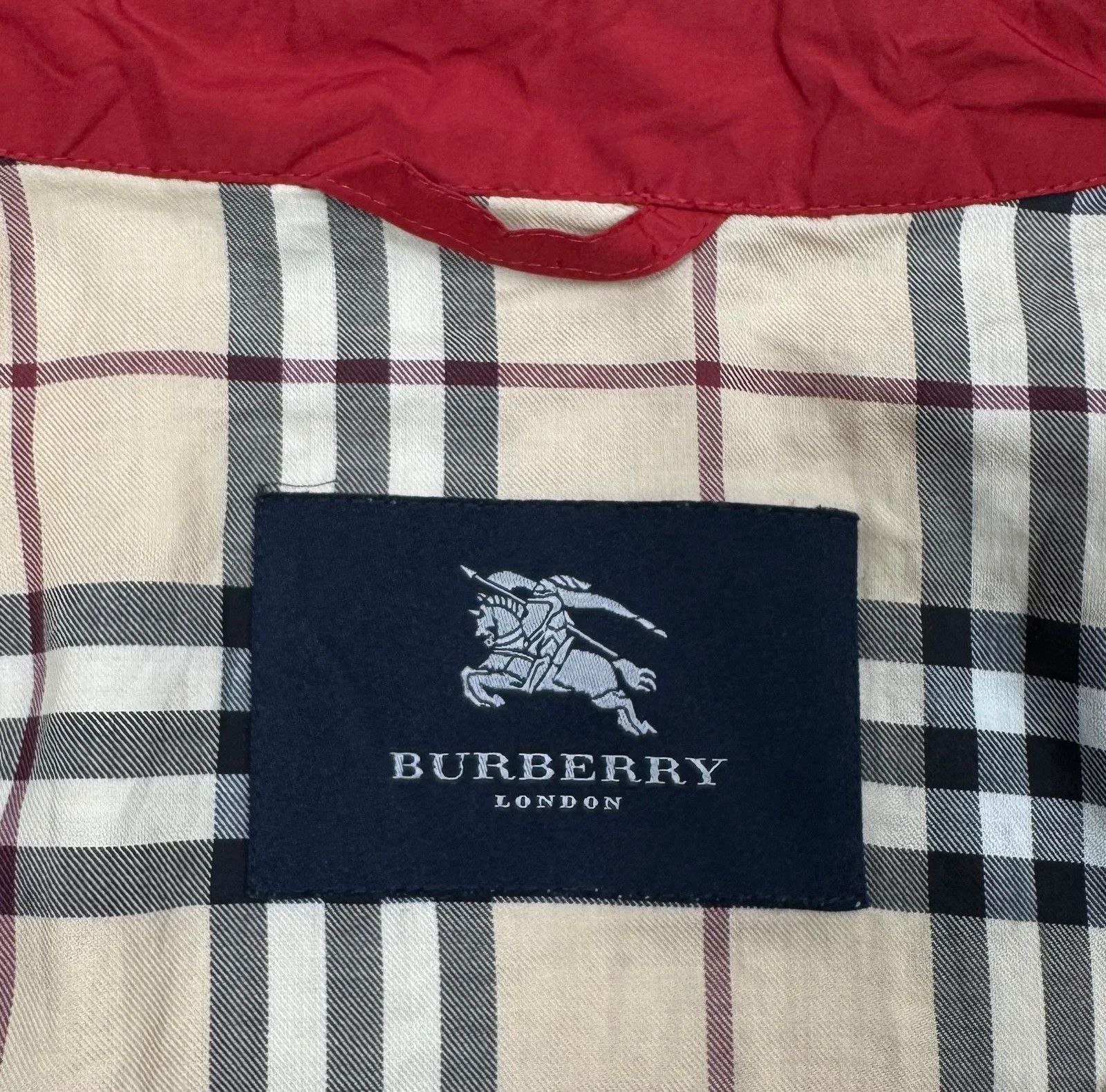 Burberry Burberry Vintage Quilted Coat size XL Size XL / US 12-14 / IT 48-50 - 18 Thumbnail
