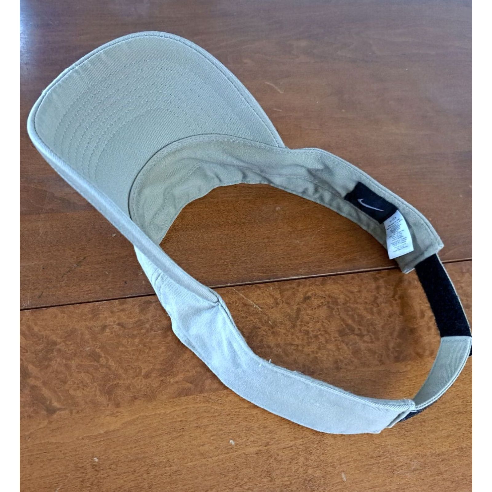 Nike VINTAGE Nike Visor Hat Golf 90s Mens Adjustable Tan Visor Nike Adjustable Strap 90s Men Golf Hat Size ONE SIZE - 4 Thumbnail