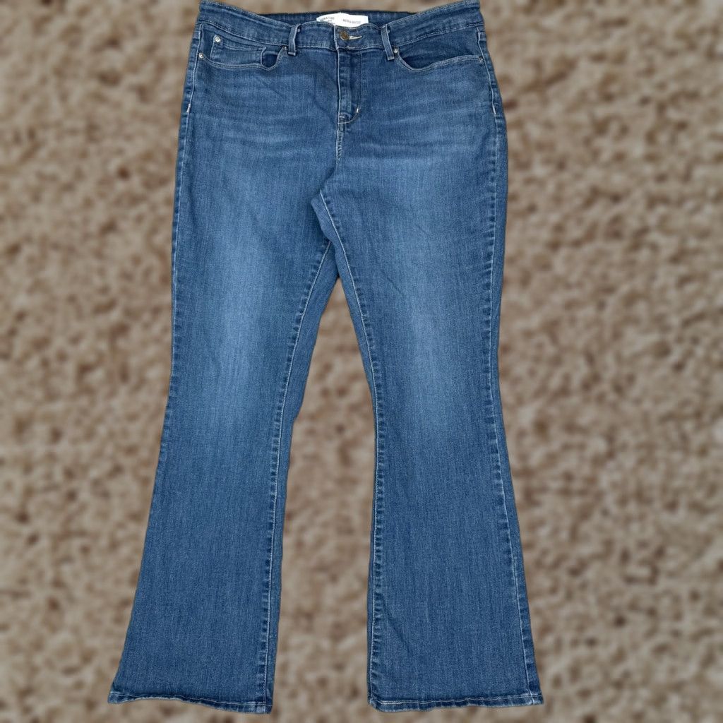 Levi's Levi's Jeans Women 16 Blue Denim Bootcut 34x30 Regular High Rise 5-Pocket Comfort Distressed Stretch Cotton Blend Size 38" / US 16 / IT 52 - 1 Thumbnail