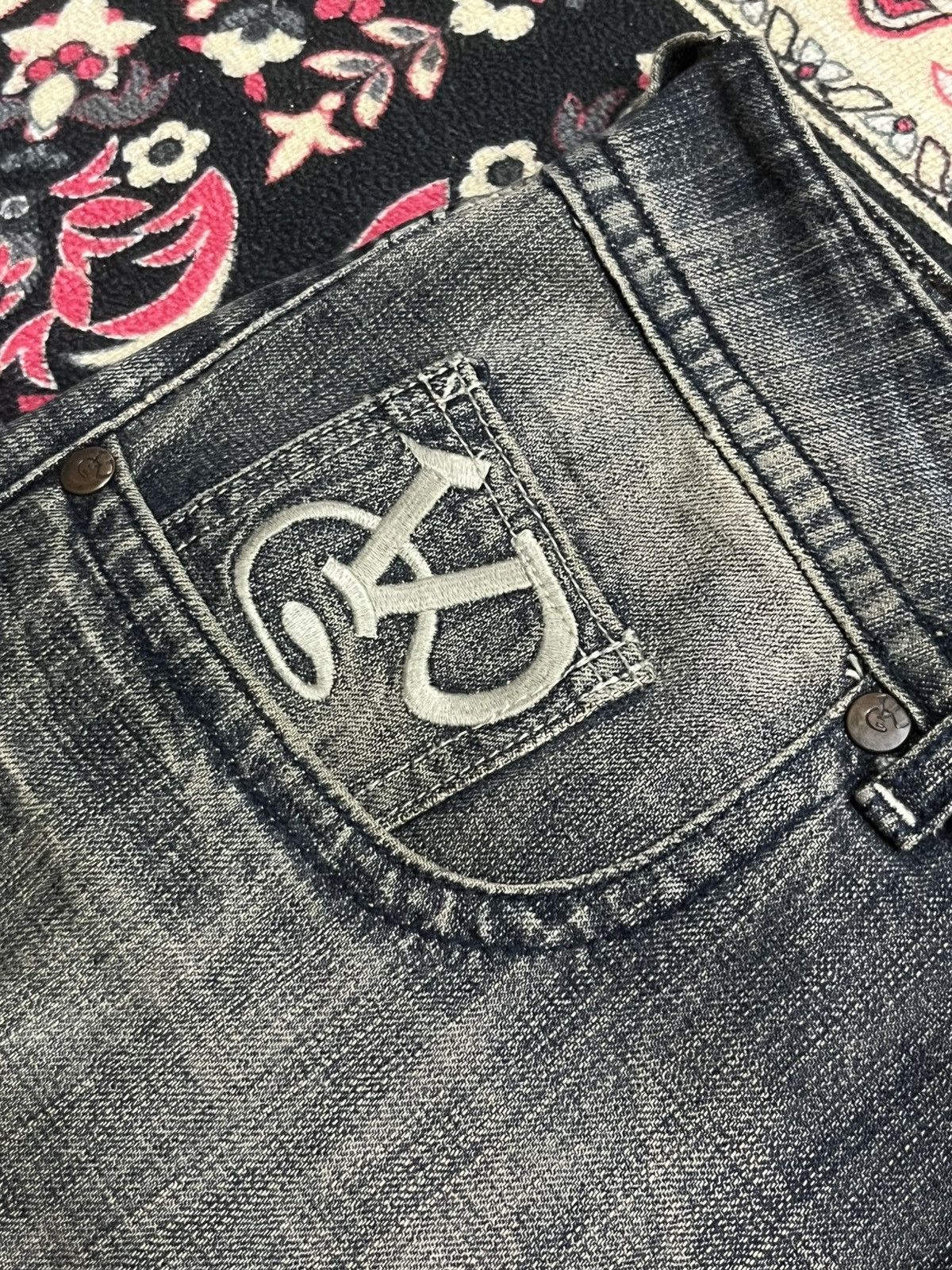 Von Dutch ⚡️Grunge⚡️Vintage Von Dutch Embroidery Patch Black Faded Jeans Size US 34 / EU 50 - 6 Thumbnail