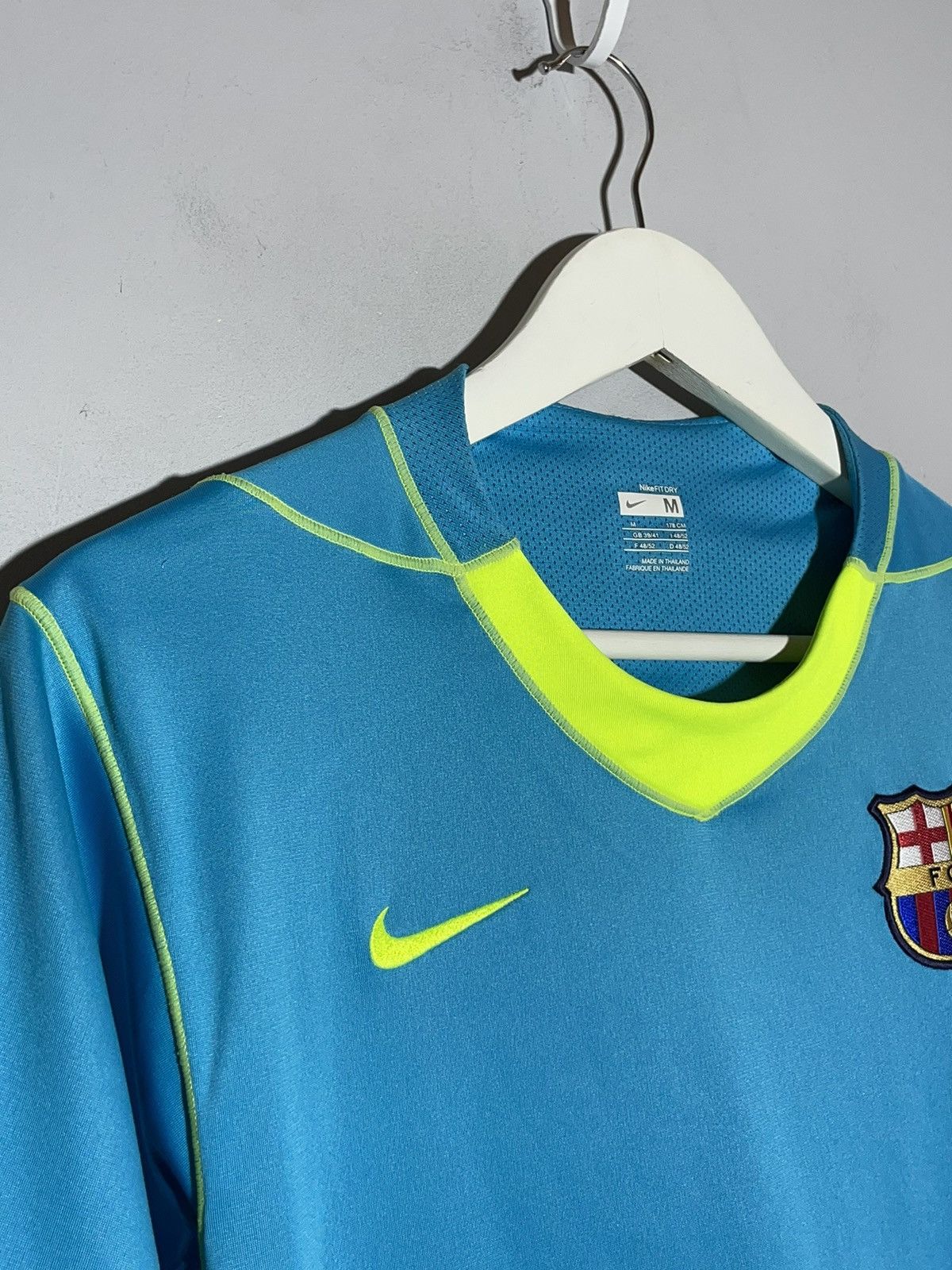 Vintage FC Barcelona Nike Vintage Hype Y2k Football Training Jersey Size US M / EU 48-50 / 2 - 3 Thumbnail