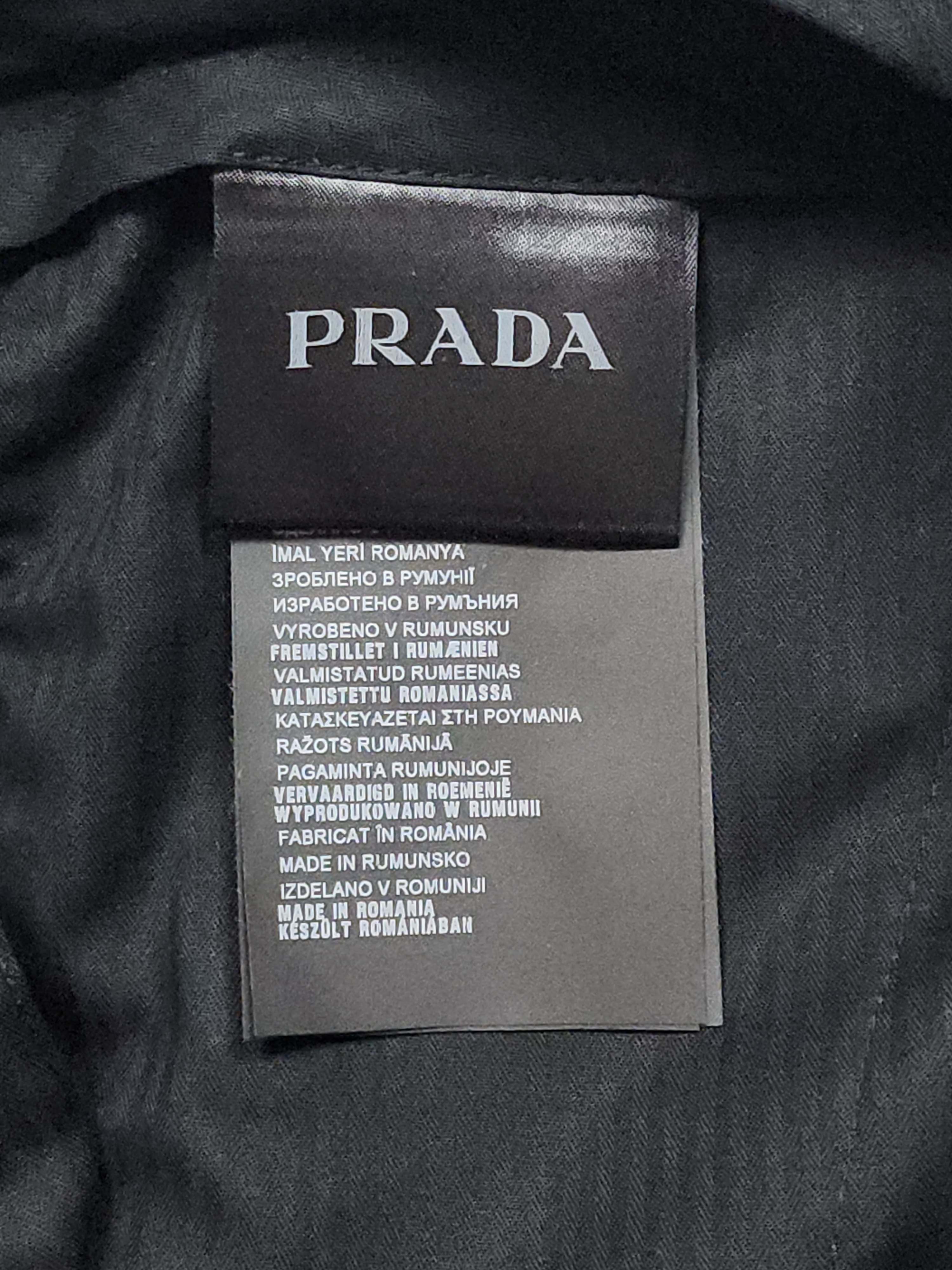 Prada Navy Virgin Wool Shorts IT46/US32 Size US 30 / EU 46 - 8 Thumbnail