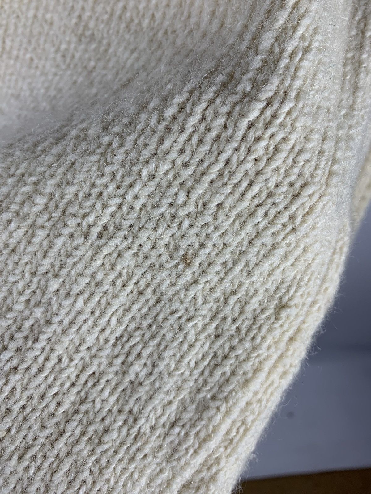Vintage Vintage Gaeltarra Irish Handknit Wool Aran Sweater Size 42 Size US XS / EU 42 / 0 - 14 Thumbnail