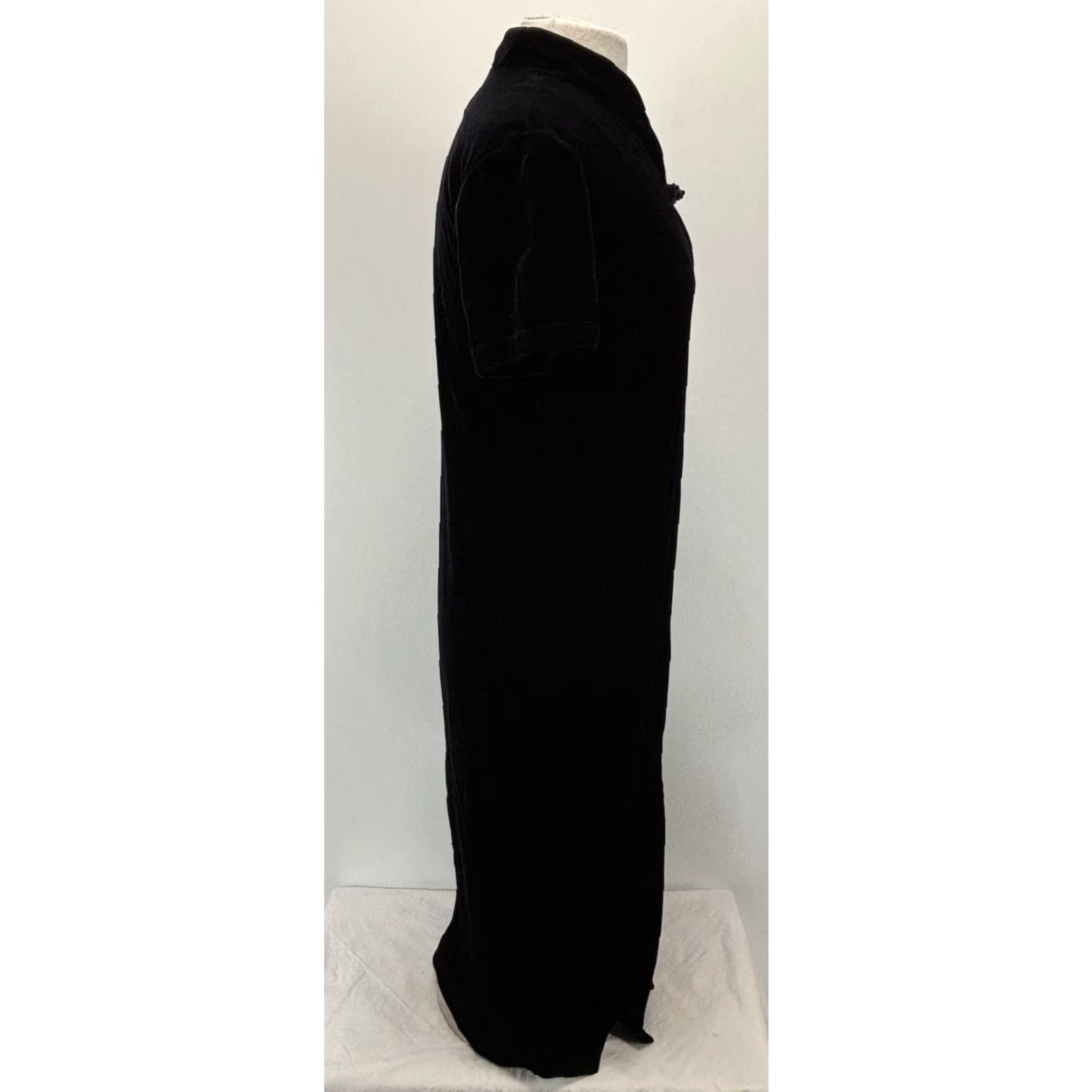Velvet VINTAGE Velvet Velvet Dress Midi Dress M Black Goth 1990s USA Mens Womens Girls Boysen? Size M / US 6-8 / IT 42-44 - 4 Thumbnail