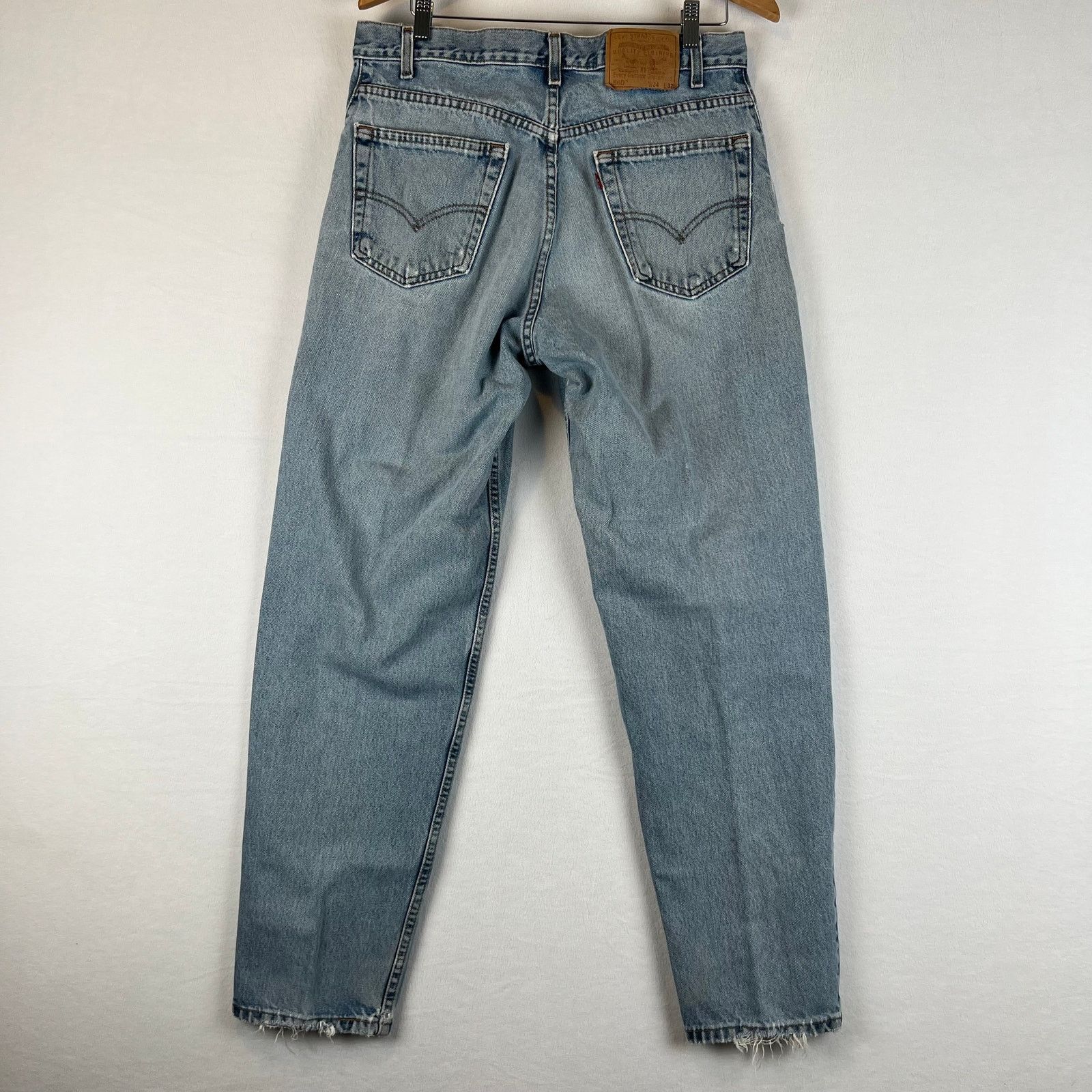 Levi's VTG Levis 560 Jeans Men 34x32 Blue Loose 90s Y2K Light Denim Size US 34 / EU 50 - 5 Thumbnail