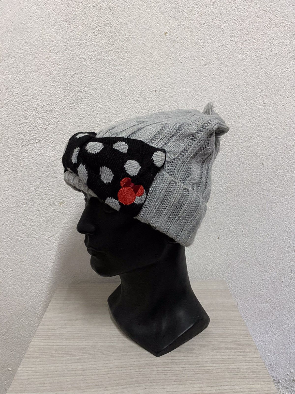 Disney × Mickey Mouse Disney Minnie Mouse Big Ribbon Beanie Hat Size ONE SIZE - 3 Thumbnail