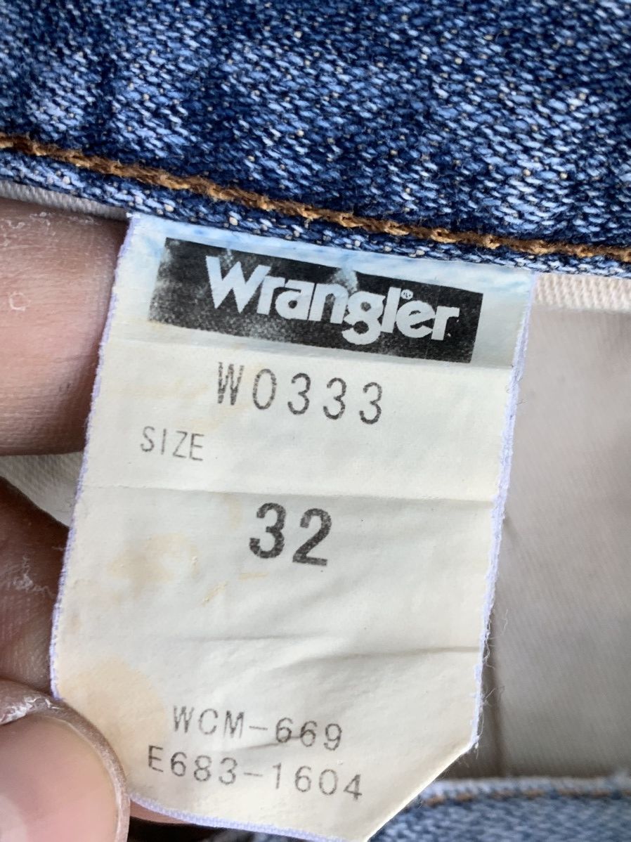 Wrangler Distressed baggy Wrangler jeans. Size US 32 / EU 48 - 6 Thumbnail