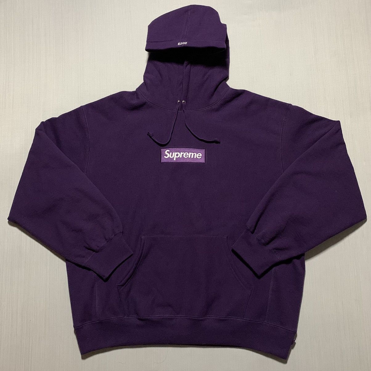 新しい Supreme Box Logo Hooded FW23 Hooded Box dark purple Logo ...