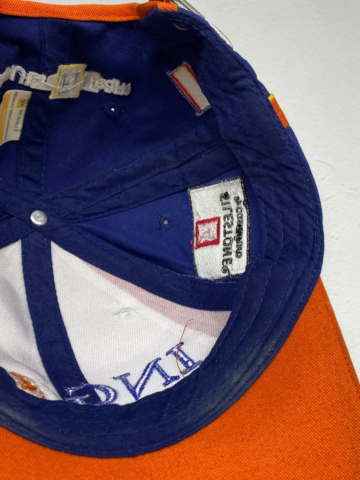 Other 2005 Vintage Fernando Alonso Renault F1 Racing Team Cap Size ONE SIZE - 13 Thumbnail