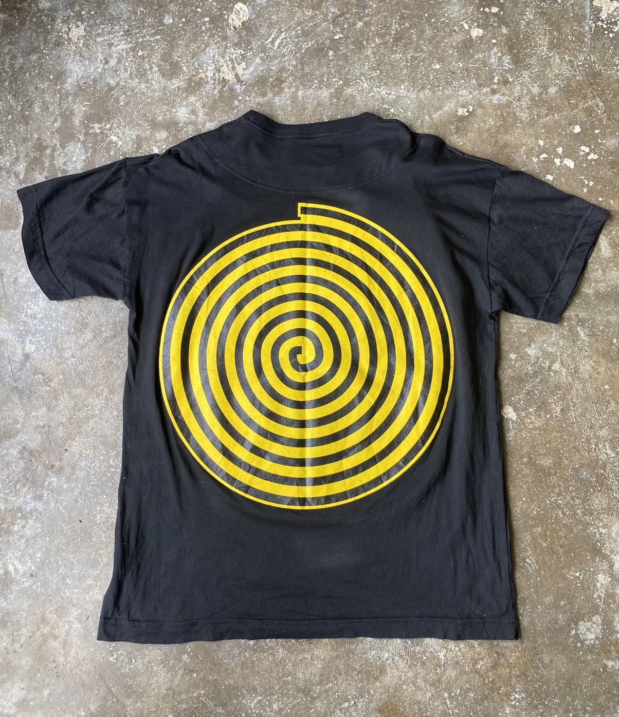 Energie Vintage 90s Energie Bad Comic Alien Workshop T Shirts Size US S / EU 44-46 / 1 - 3 Thumbnail