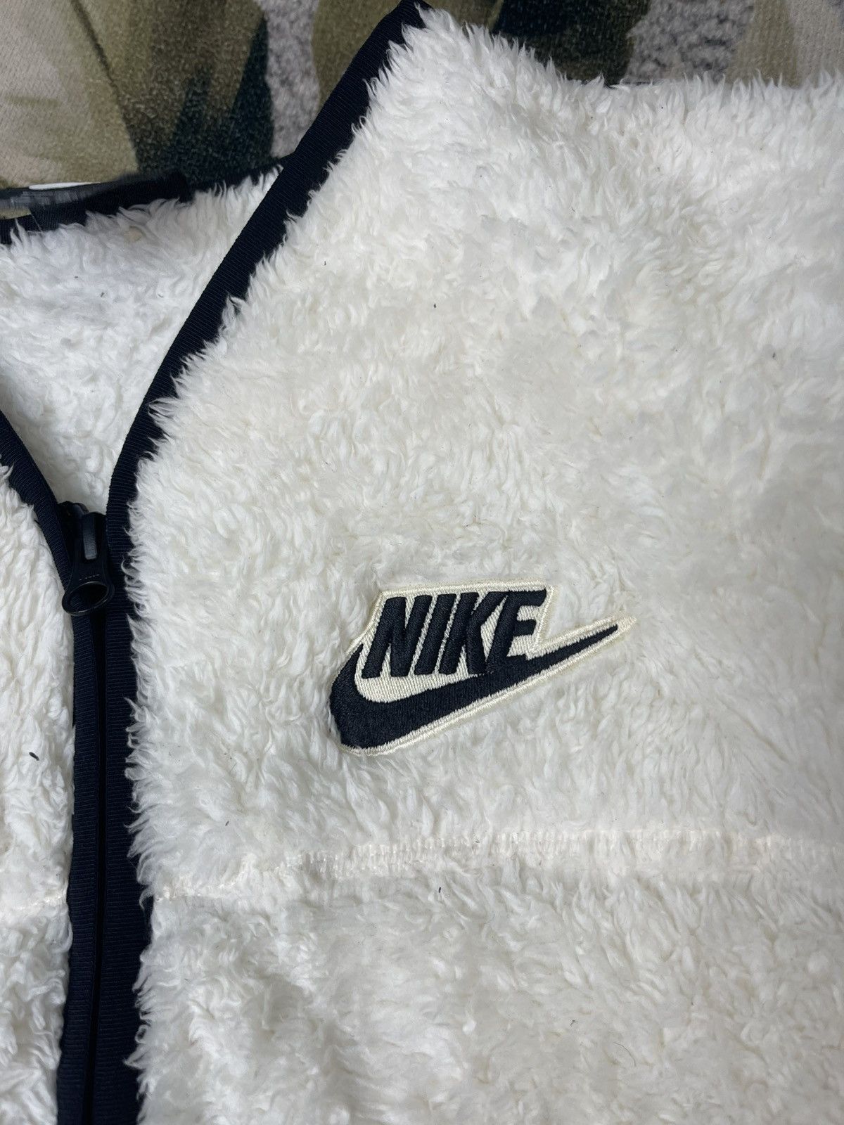 Nike Vintage Nike Fur Jacket Streetwear Size US S / EU 44-46 / 1 - 9 Thumbnail
