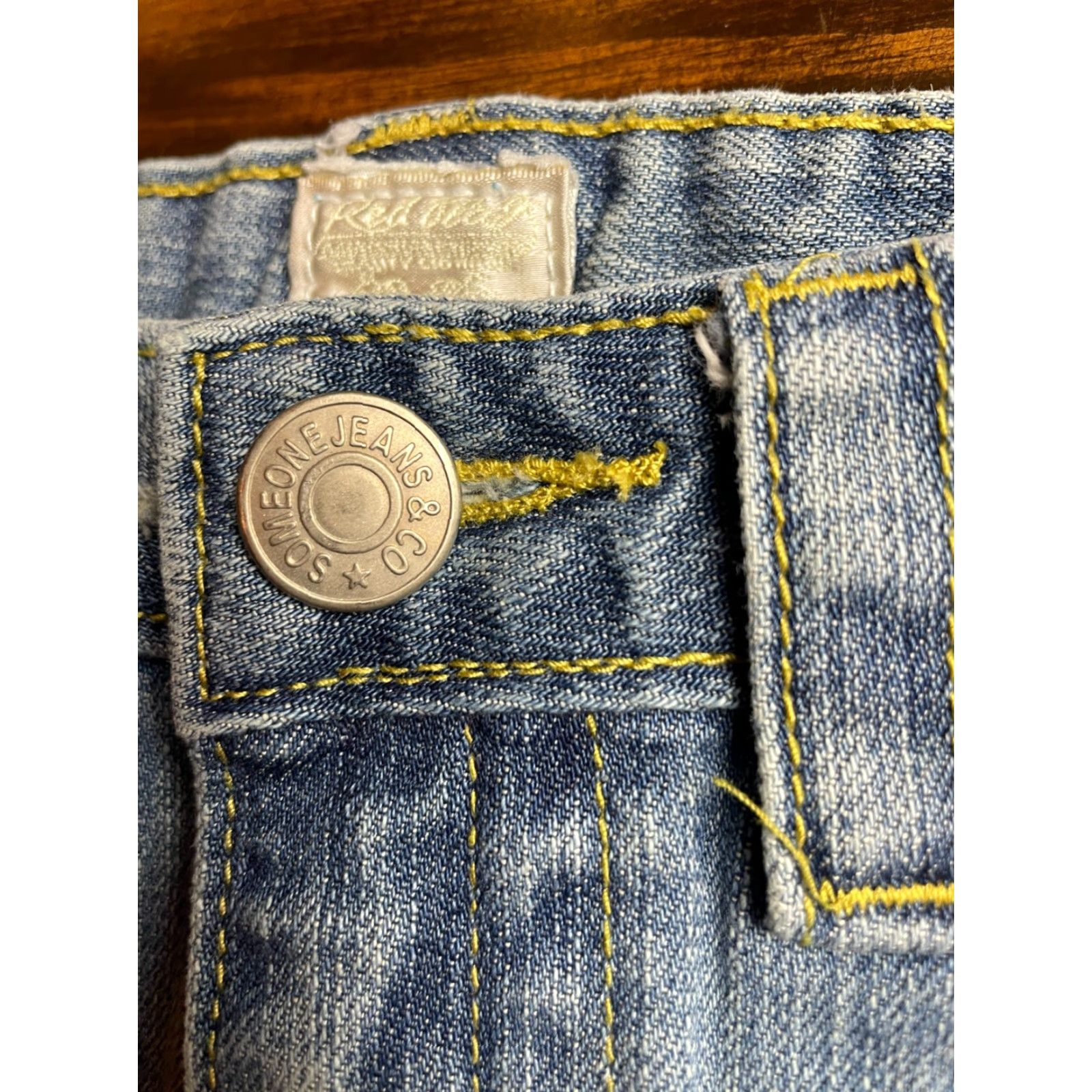 Vintage Someone Jeans Co. Skirt Women's Size 27 Blue Denim Mini Frayed Hem Size 27" / US 4 / IT 40 - 7 Thumbnail