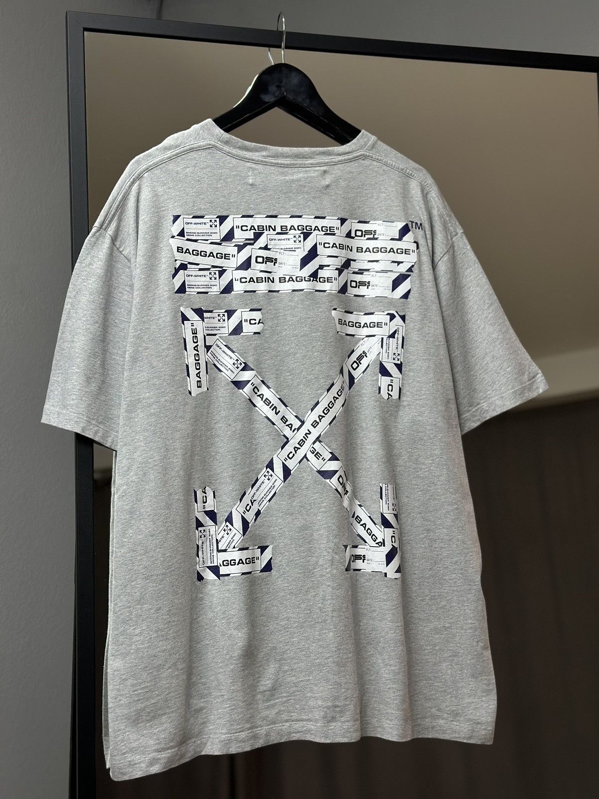 Off-White Vintage Off-White Cabin Baggage Arrows Tee Y2k Size US L / EU 52-54 / 3 - 1 Thumbnail