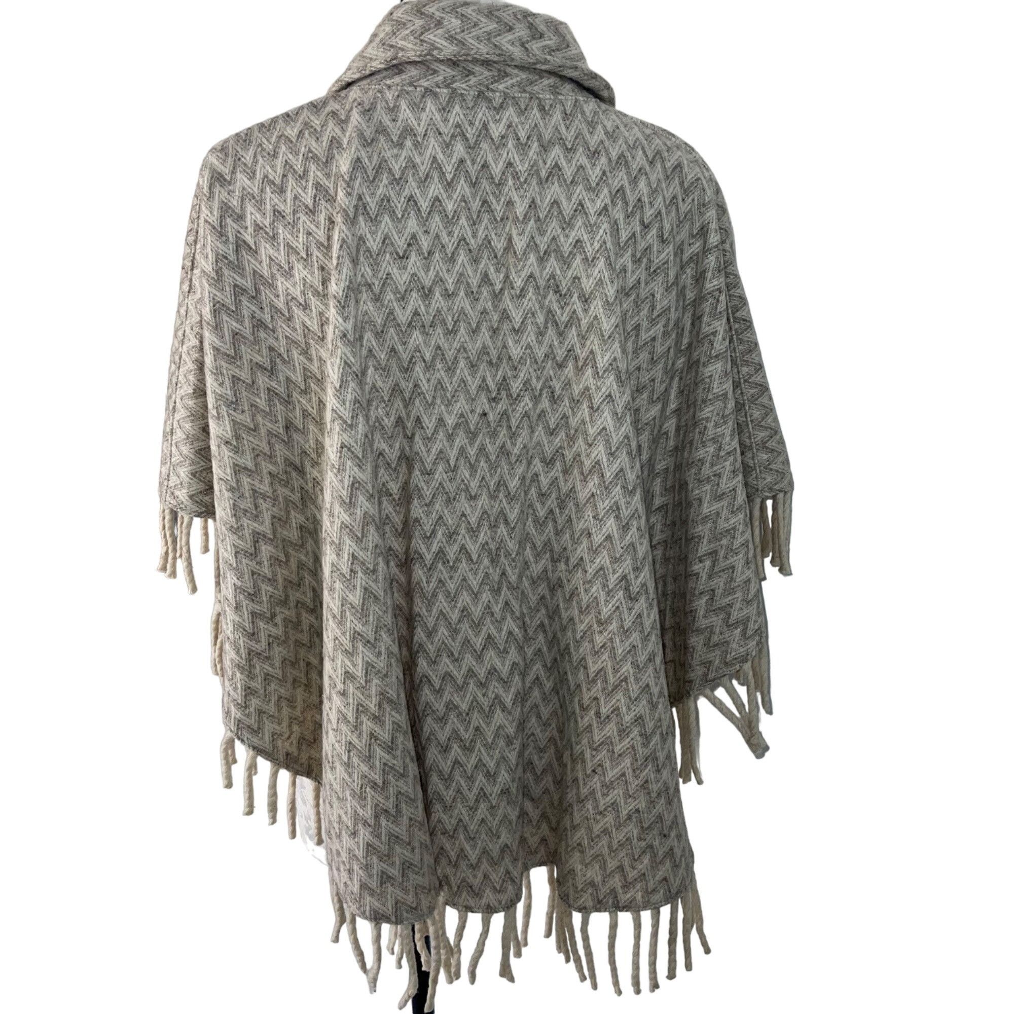 Vintage Artilana Vintage Womens Poncho One Size Tan Size ONE SIZE - 2 Thumbnail