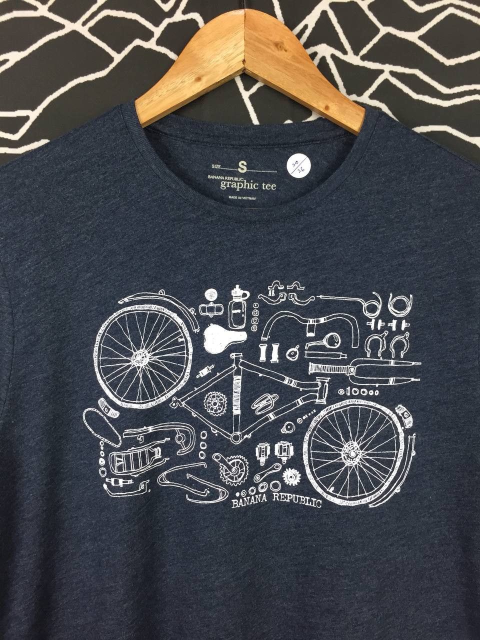 Banana Republic × Vintage Banana Republic Bicycle Parts Graphic Tee Size US S / EU 44-46 / 1 - 3 Thumbnail