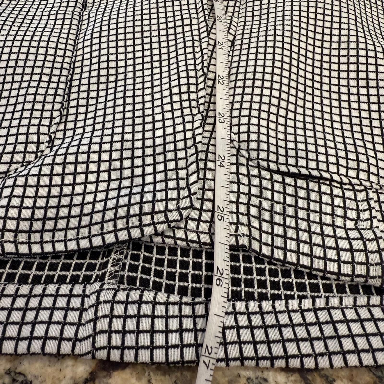 Other Max Studio blazer monochromatic black & white plaid SZ LG Size L / US 10 / IT 46 - 4 Thumbnail