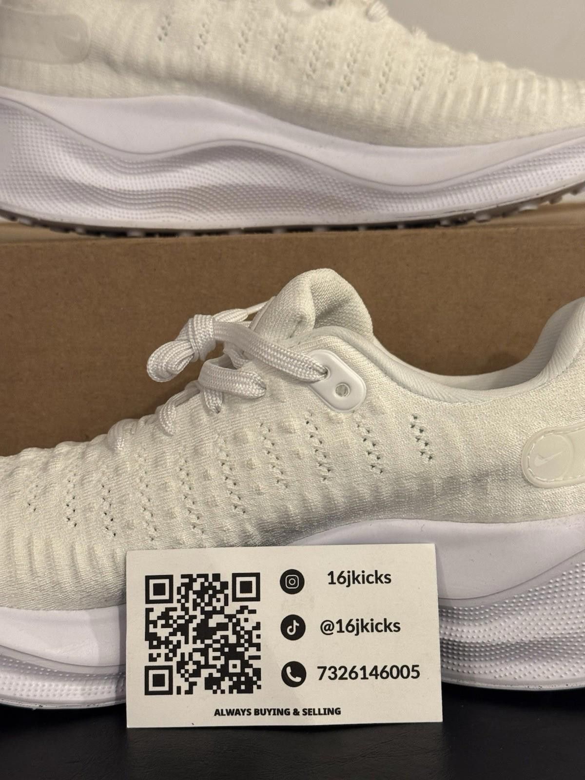 Nike Size 9 - Nike ReactX Infinity Run 4 Triple White Size US 9 / EU 42 - 2 Thumbnail