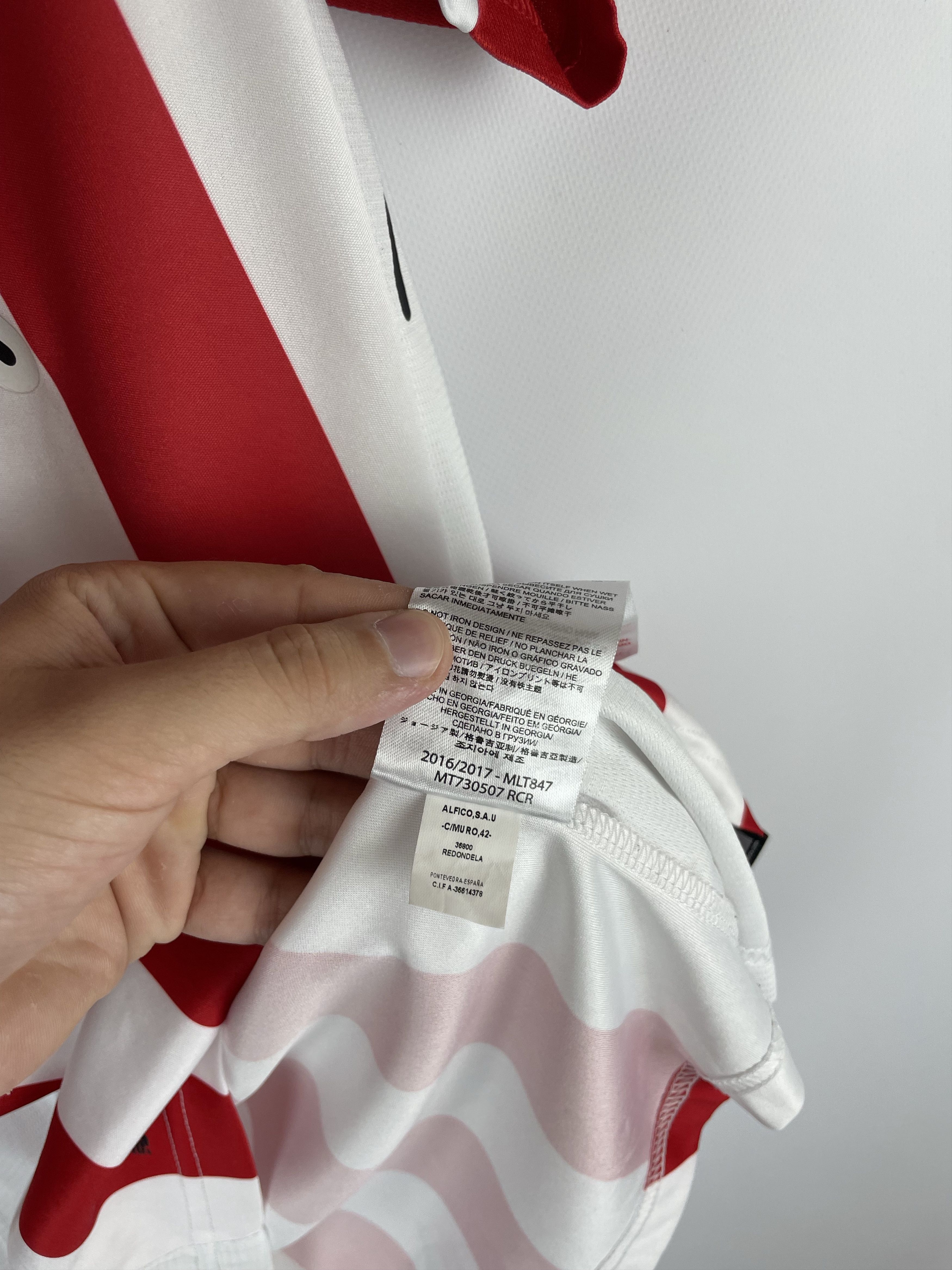 New Balance × Vintage New Balance Athletic Bilbao FC Home T-Shirt Jersey Size US L / EU 52-54 / 3 - 10 Thumbnail