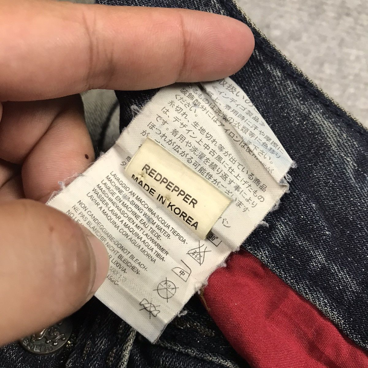 Japanese Brand RED PEPPER JAPAN DESIGN DENIM DISTRESSED DENIM PANTS Size US 30 / EU 46 - 21 Thumbnail