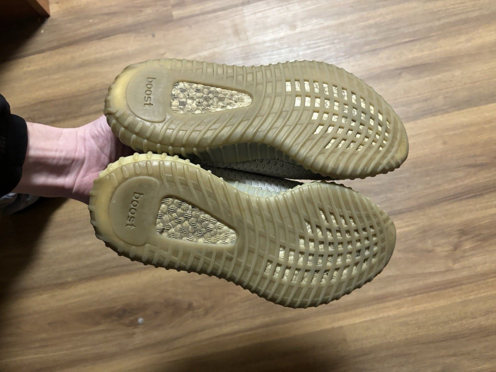 Yeezy Adidas Yeezy Boost 350 V2 Tail Light Size US 7.5 / EU 40-41 - 5 Thumbnail