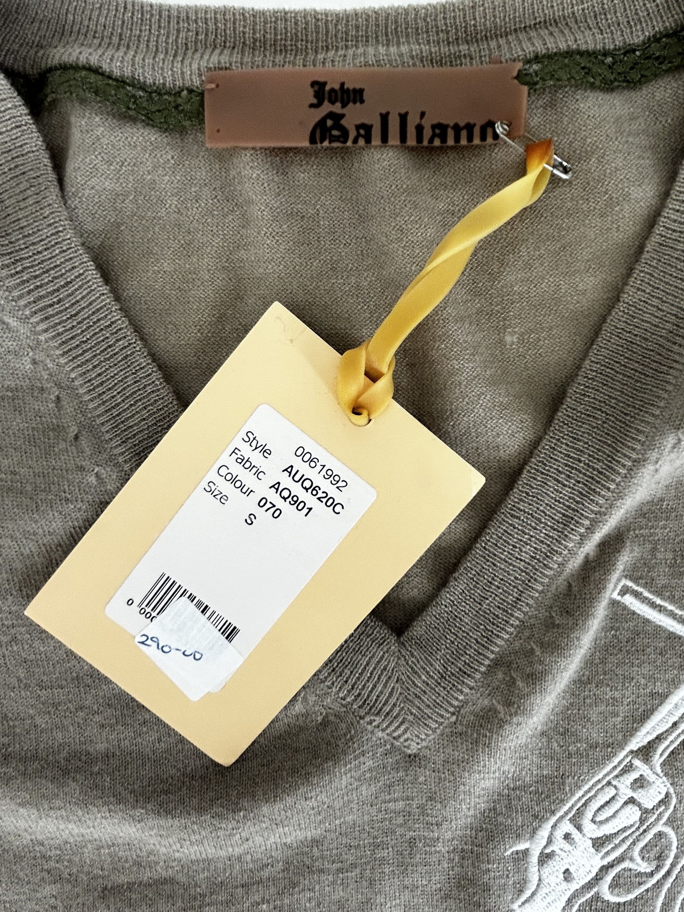 John Galliano John Galliano Cashmere V-Neck Knitwear Size US S / EU 44-46 / 1 - 5 Thumbnail