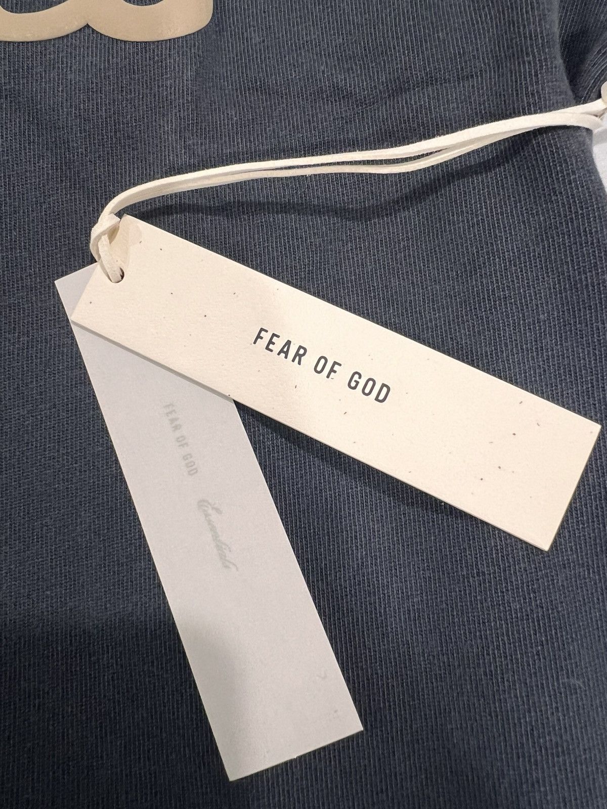 Essentials Fear of God Essentials 90s short sleeve Faded Iron Size M Size US M / EU 48-50 / 2 - 5 Thumbnail