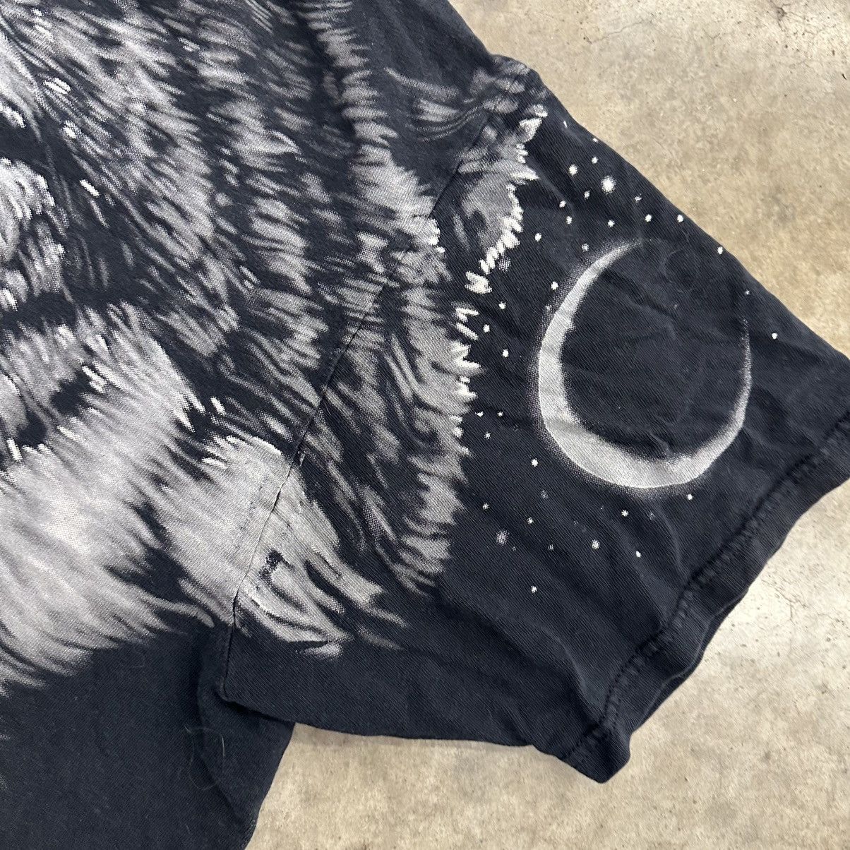 Liquid Blue Vintage Wolf Shirt Mens Extra Large Black Liquid Blue Nature Size US XL / EU 56 / 4 - 5 Thumbnail