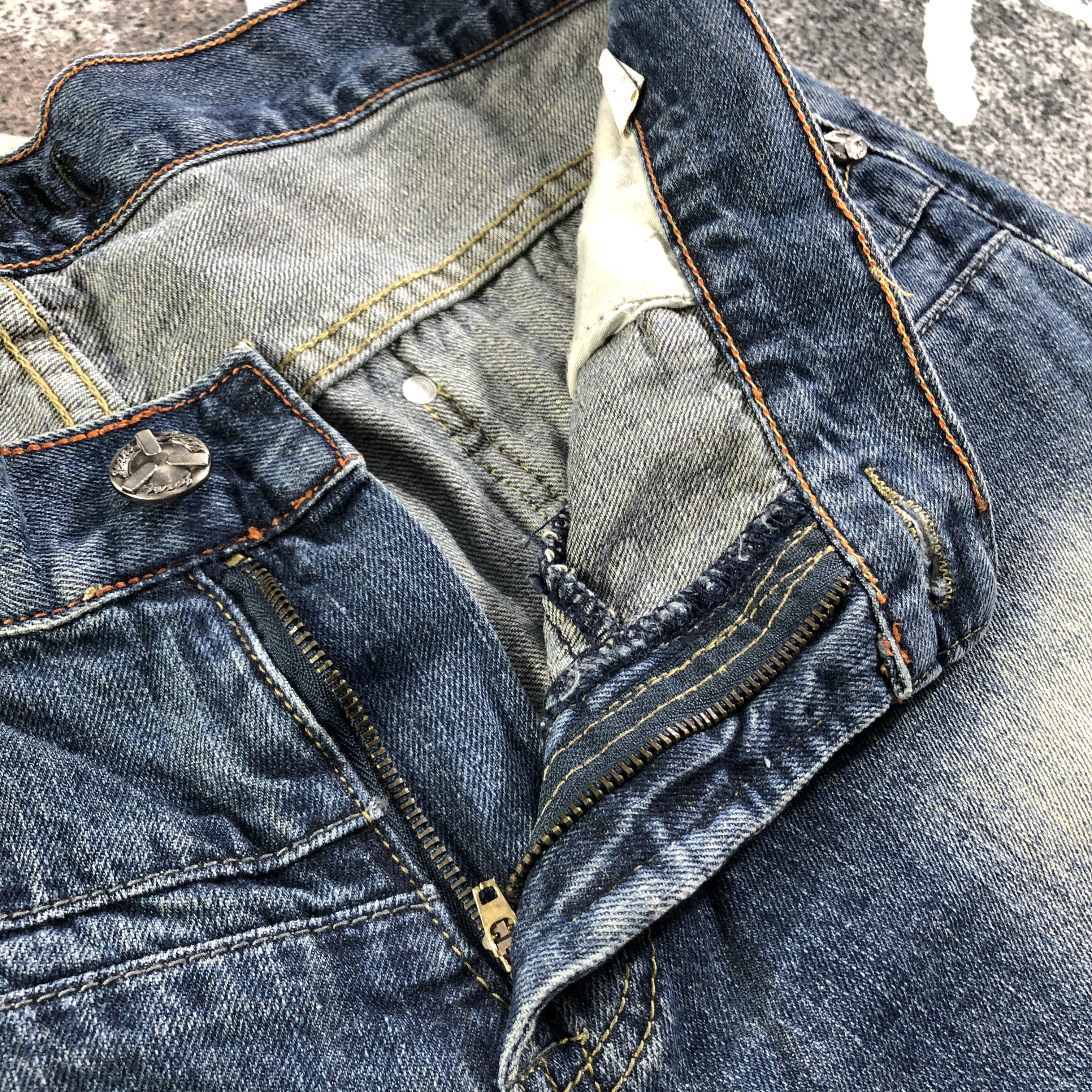 Japanese Brand Distressed Japanese Brand Flared Jeans KJ2074 Size US 35 - 7 Thumbnail