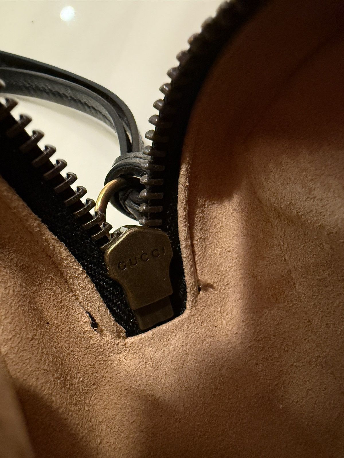 Gucci Mini Marmont Camera Bag Size ONE SIZE - 5 Thumbnail