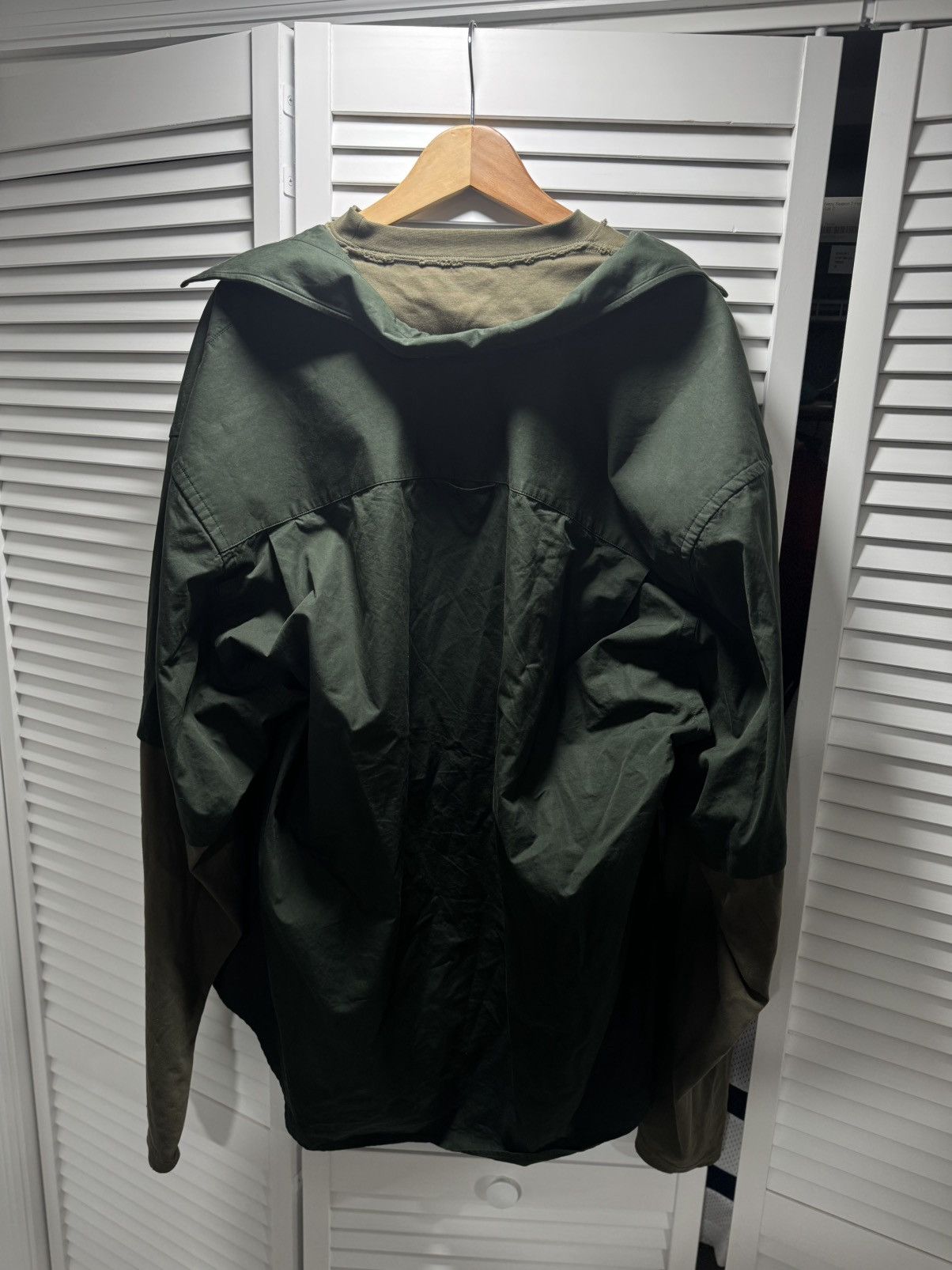 Balenciaga Balenciaga Tromp L’oeil Shirt (Green) Size US XL / EU 56 / 4 - 2 Thumbnail