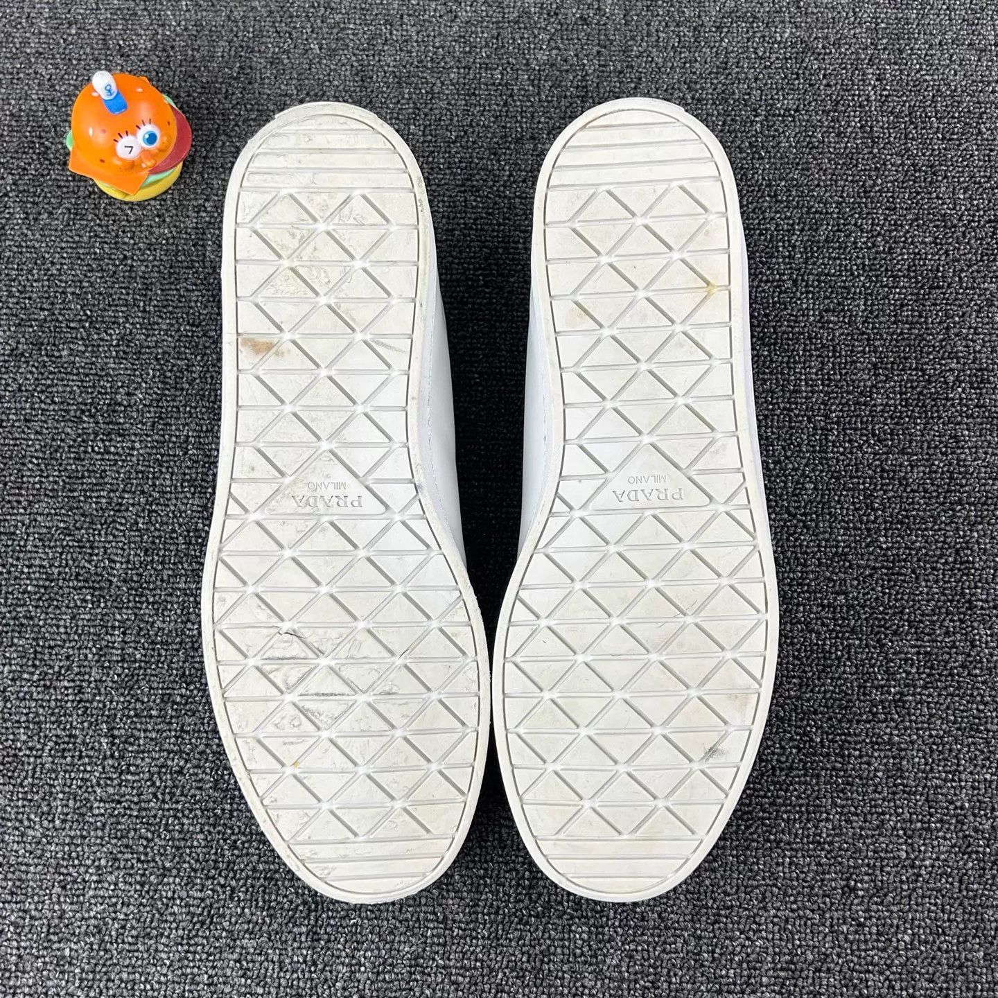 Prada Prada Triangle Logo White Sneaker Size 43 Size US 10 / EU 43 - 6 Thumbnail