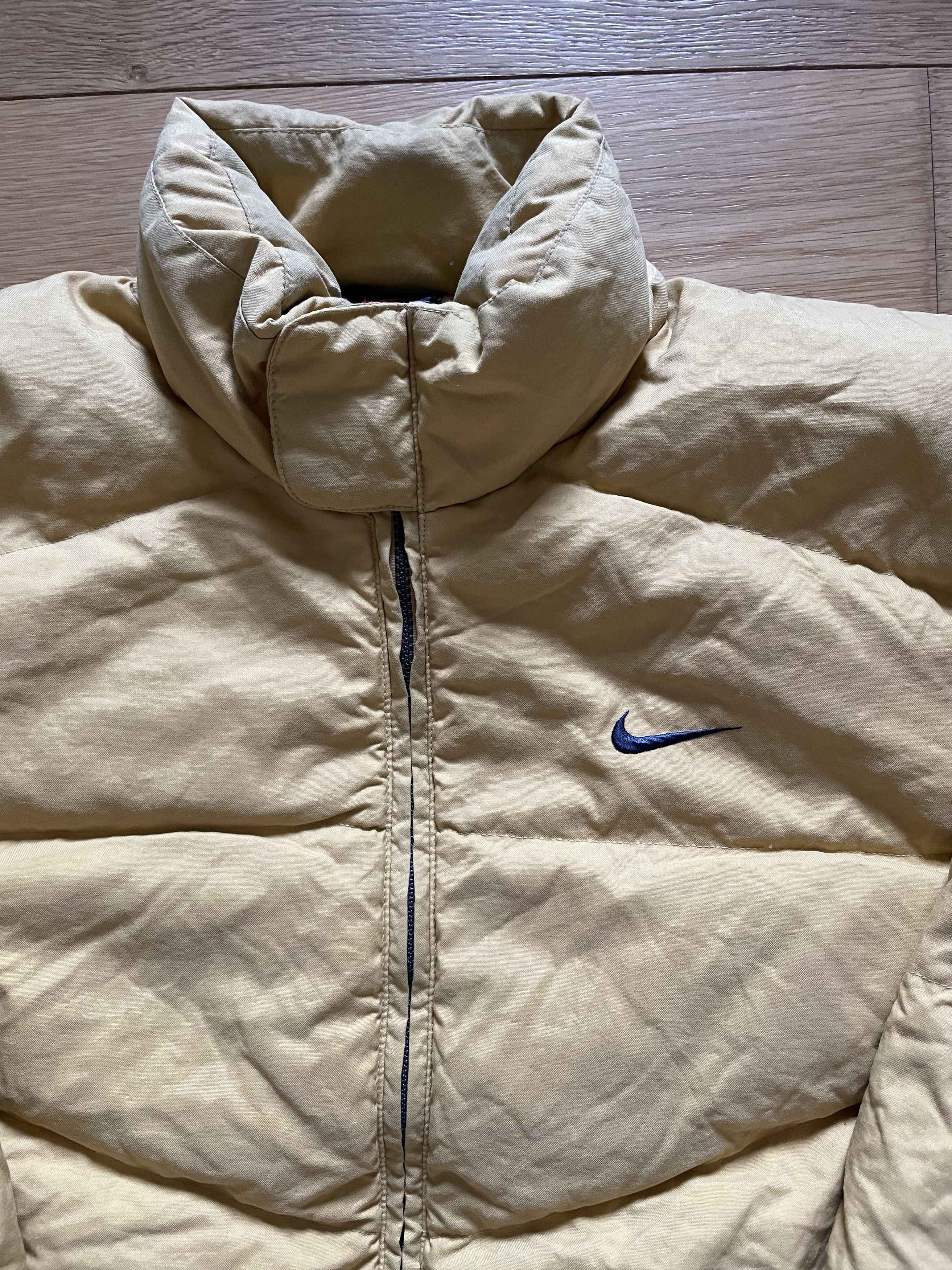Nike Nike Yellow Puffer Jacket Small Swoosh Size US M / EU 48-50 / 2 - 4 Thumbnail