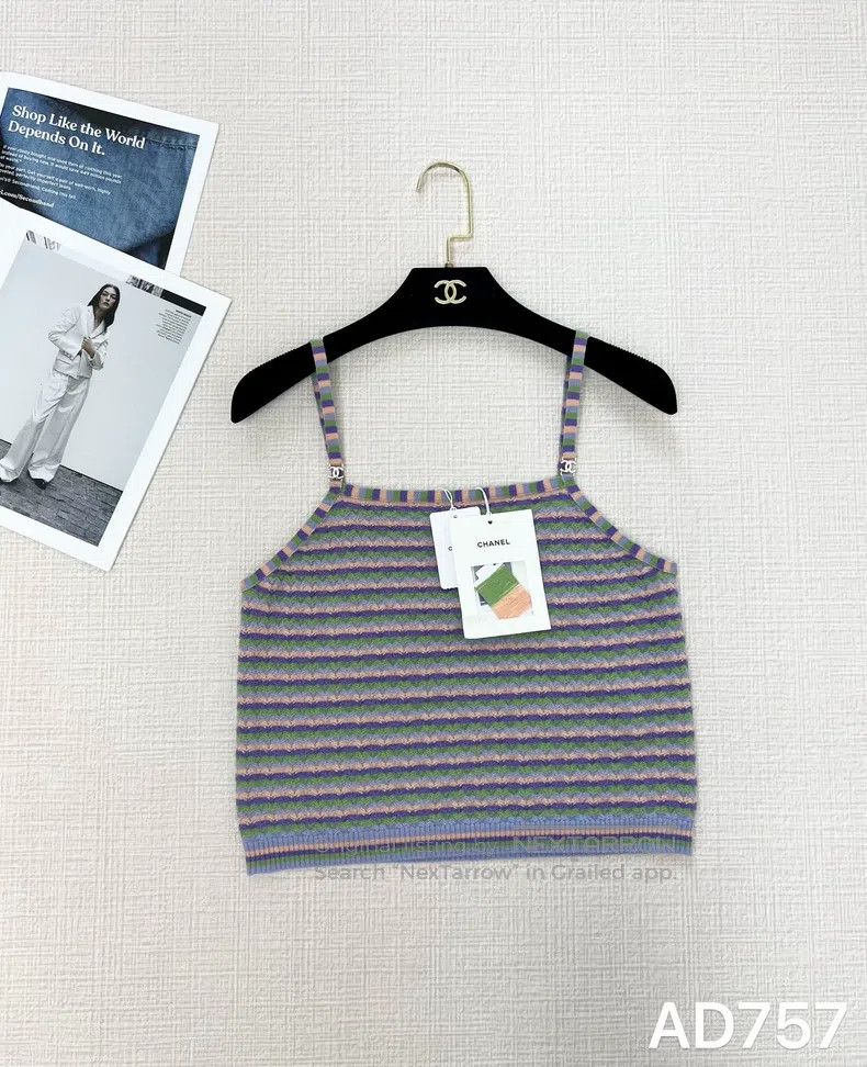 Chanel Chanel 24A suspender vest Size XS / US 0-2 / IT 36-38 - 1 Thumbnail