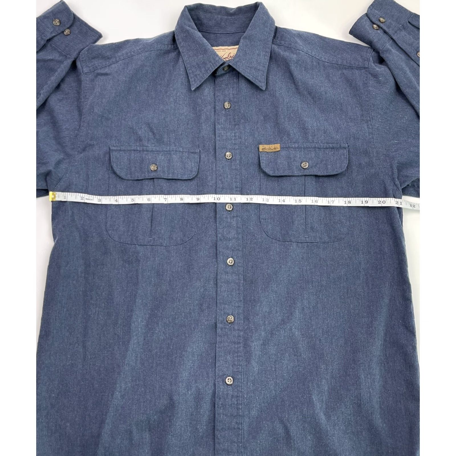 Vintage VINTAGE Woolrich Shirt Button-Down Button-Up Long Sleeve Mens M Blue Cotton Knit Fishing Logo Pocket Casual Fashion | Men’s Shirt Size US M / EU 48-50 / 2 - 4 Thumbnail