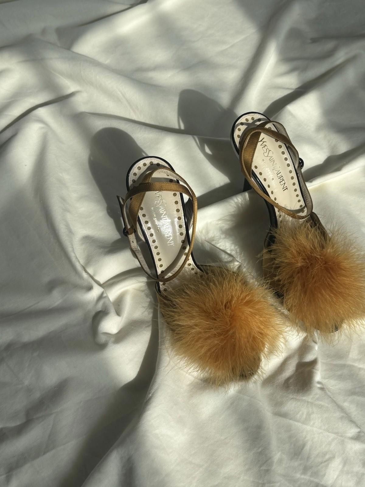 Saint Laurent Paris !NEW S/S 2005 Yves Saint Laurent Runway Satin Feather Heels Size US 7.5 / IT 37.5 - 6 Thumbnail