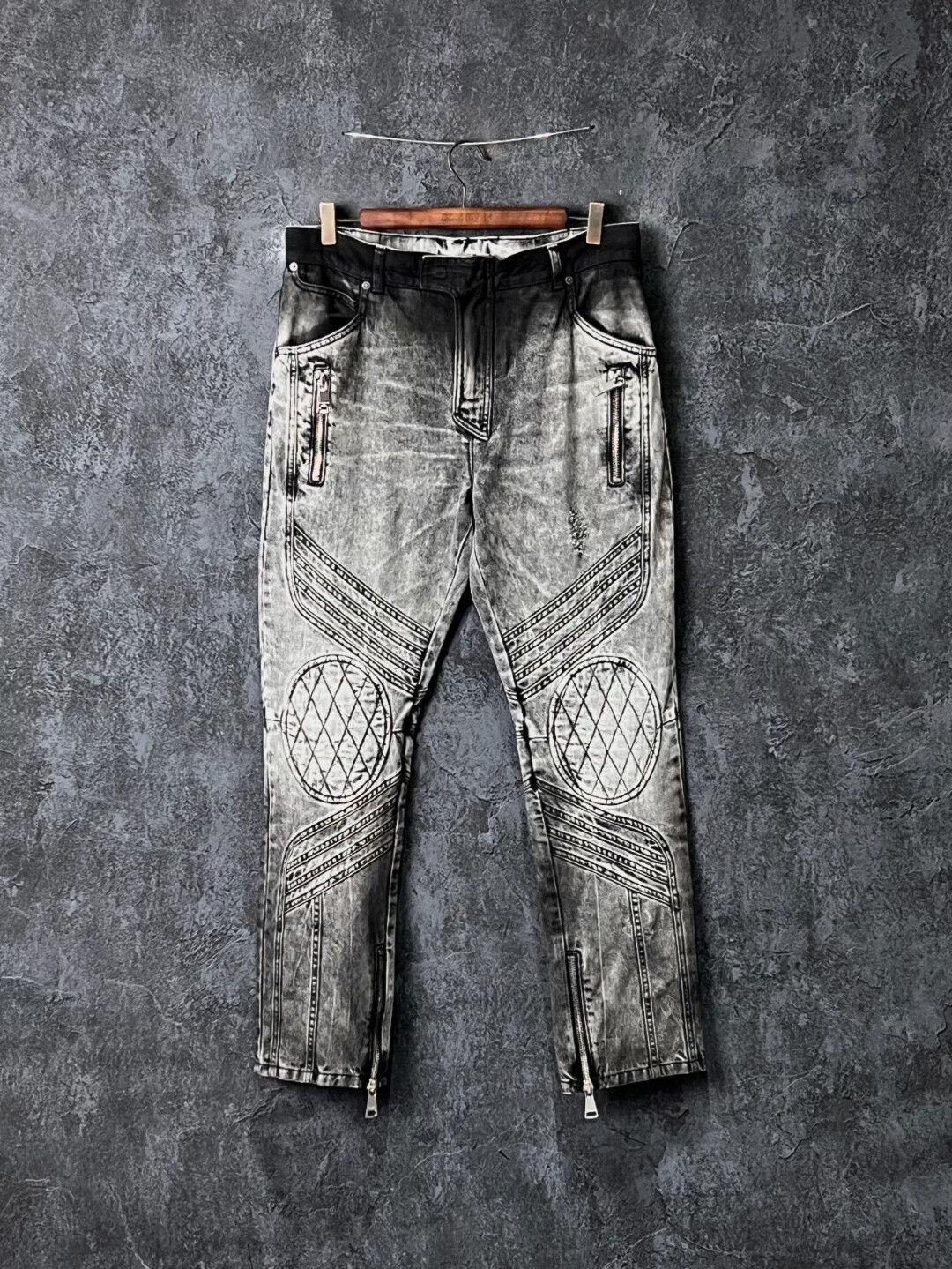 Balmain Balmain Denim Cotton Gray Denim Jeans 32 Men Size US 32 / EU 48 - 1 Thumbnail