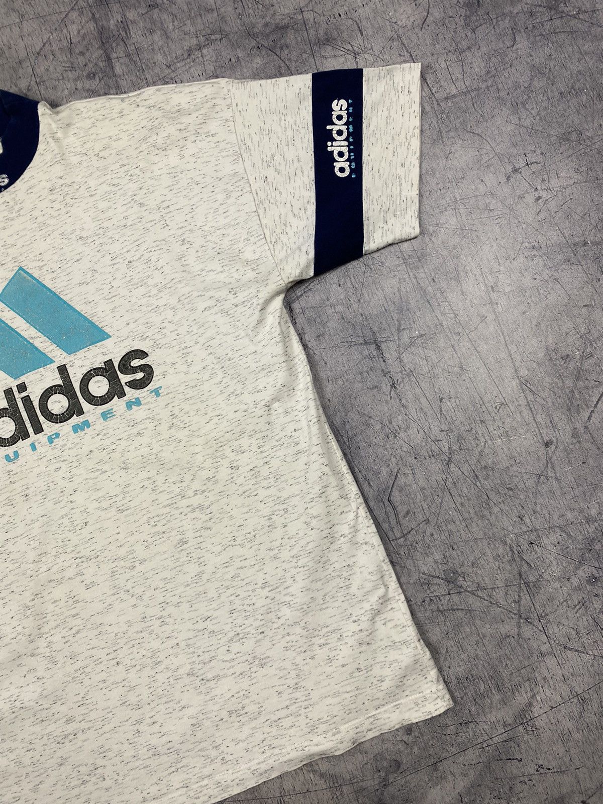 Adidas Vintage Adidas Equipment Big Logo Bootleg Tee T Shirt Size US L / EU 52-54 / 3 - 4 Thumbnail