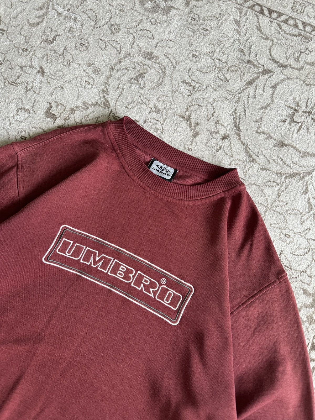 Umbro Vintage 90s Umbro Big Logo Boxy Sweatshirt Streetwear Size US L / EU 52-54 / 3 - 5 Thumbnail