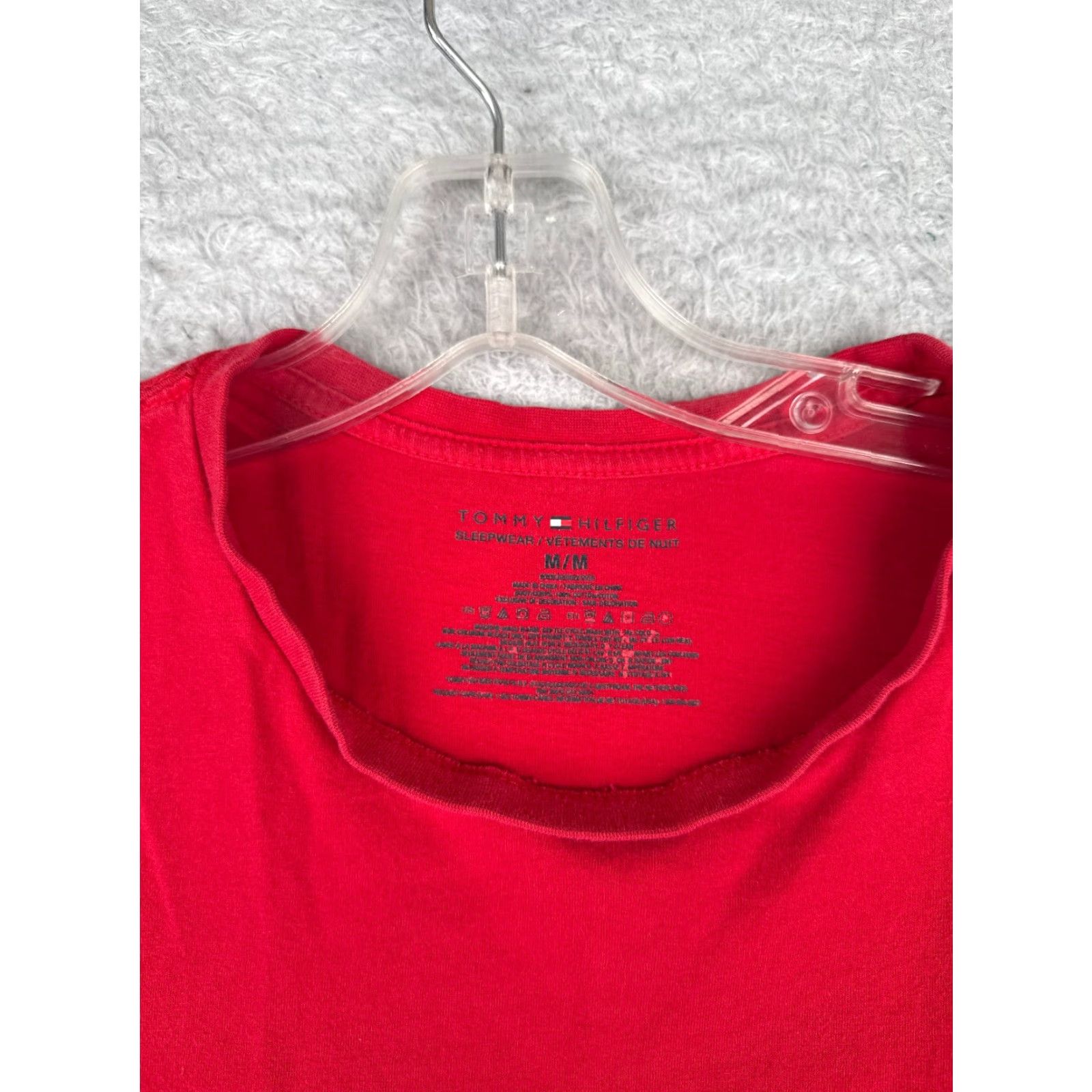 Tommy Hilfiger Tommy Hilfiger Shirt Mens Medium Red Short Sleeve Crew Neck Cotton Logo Outdoor Size US M / EU 48-50 / 2 - 6 Thumbnail