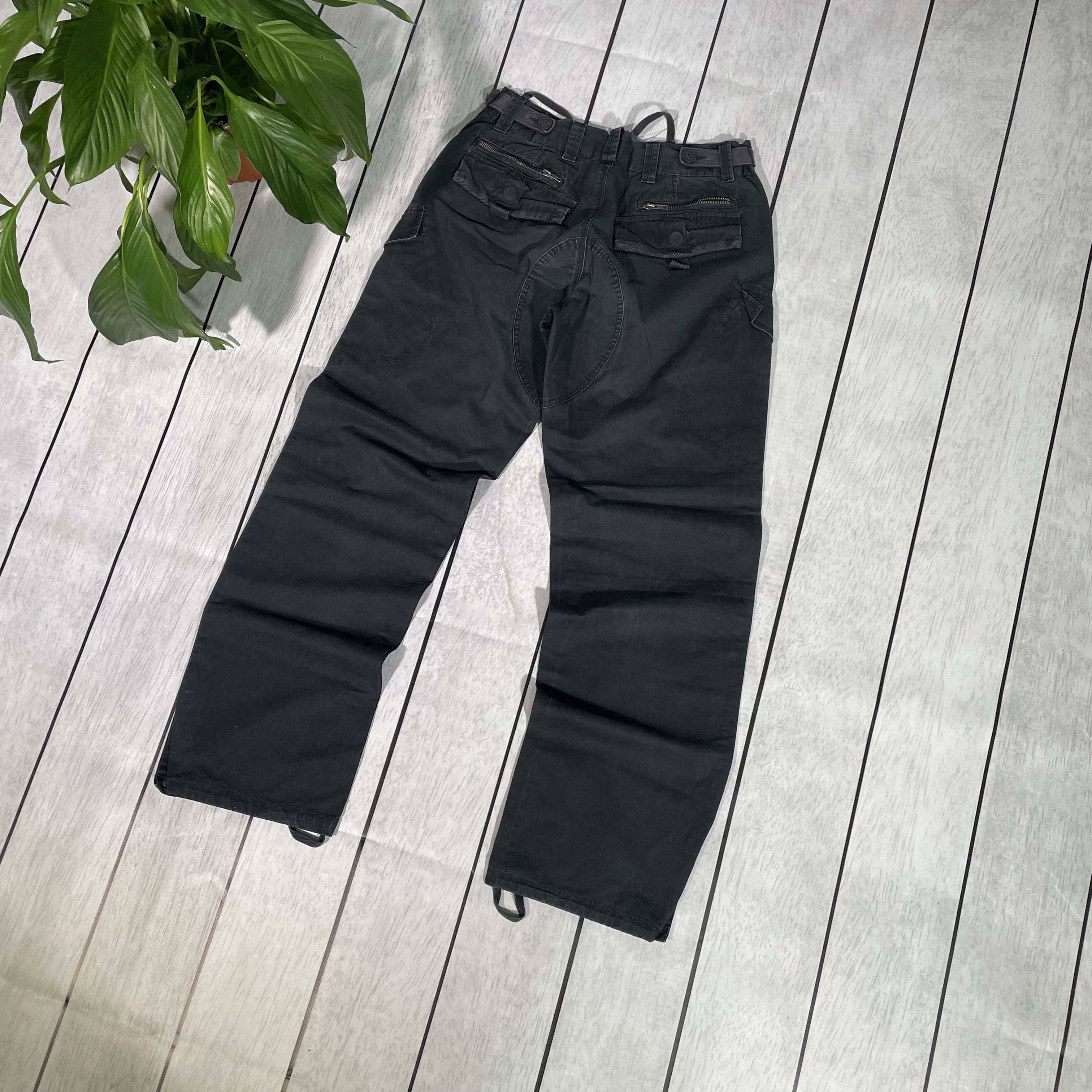Neighborhood Vintage Cargo Pants Neighborhood streetwear y2k style Size US 30 / EU 46 - 8 Thumbnail