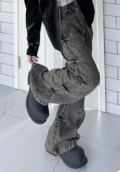 Japanese Brand × Jean Distressed Style Washed Pleated Bootcut Jean Size US 32 / EU 48 - 2 Thumbnail
