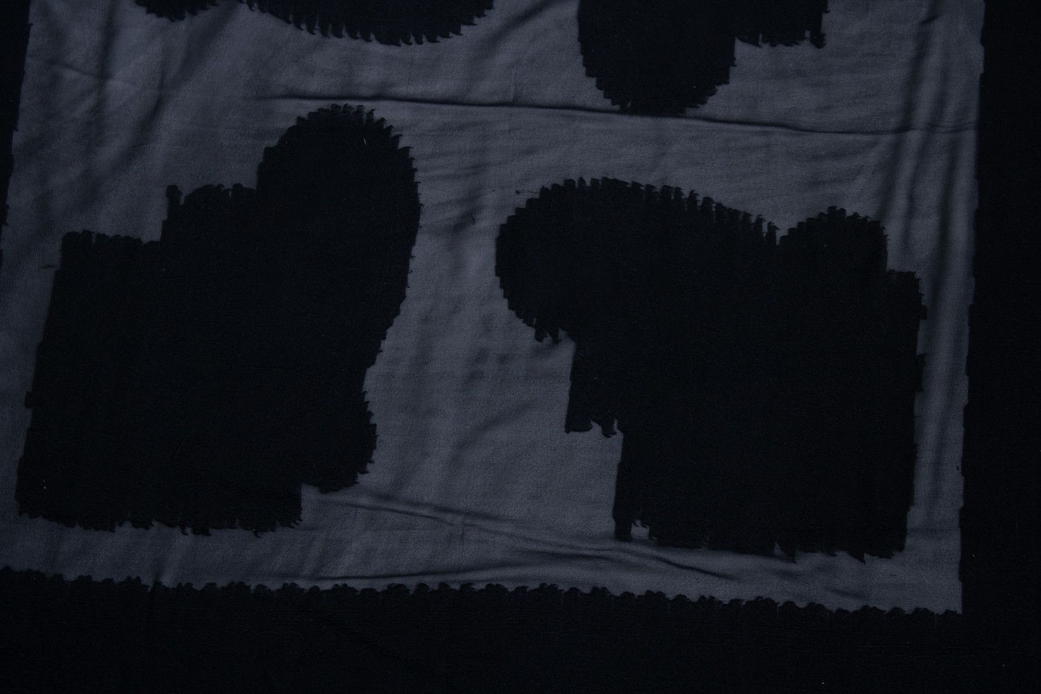 Giorgio Armani Giorgio Armani, black silk scarf with sheer Size ONE SIZE - 5 Thumbnail