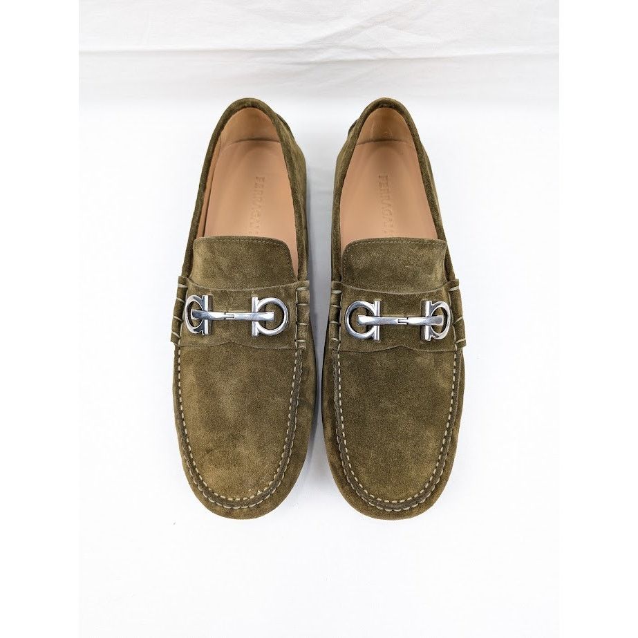 Salvatore Ferragamo o1rshd1 Suede Calf Loafers in Olive Size US 10 / EU 43 - 17 Thumbnail